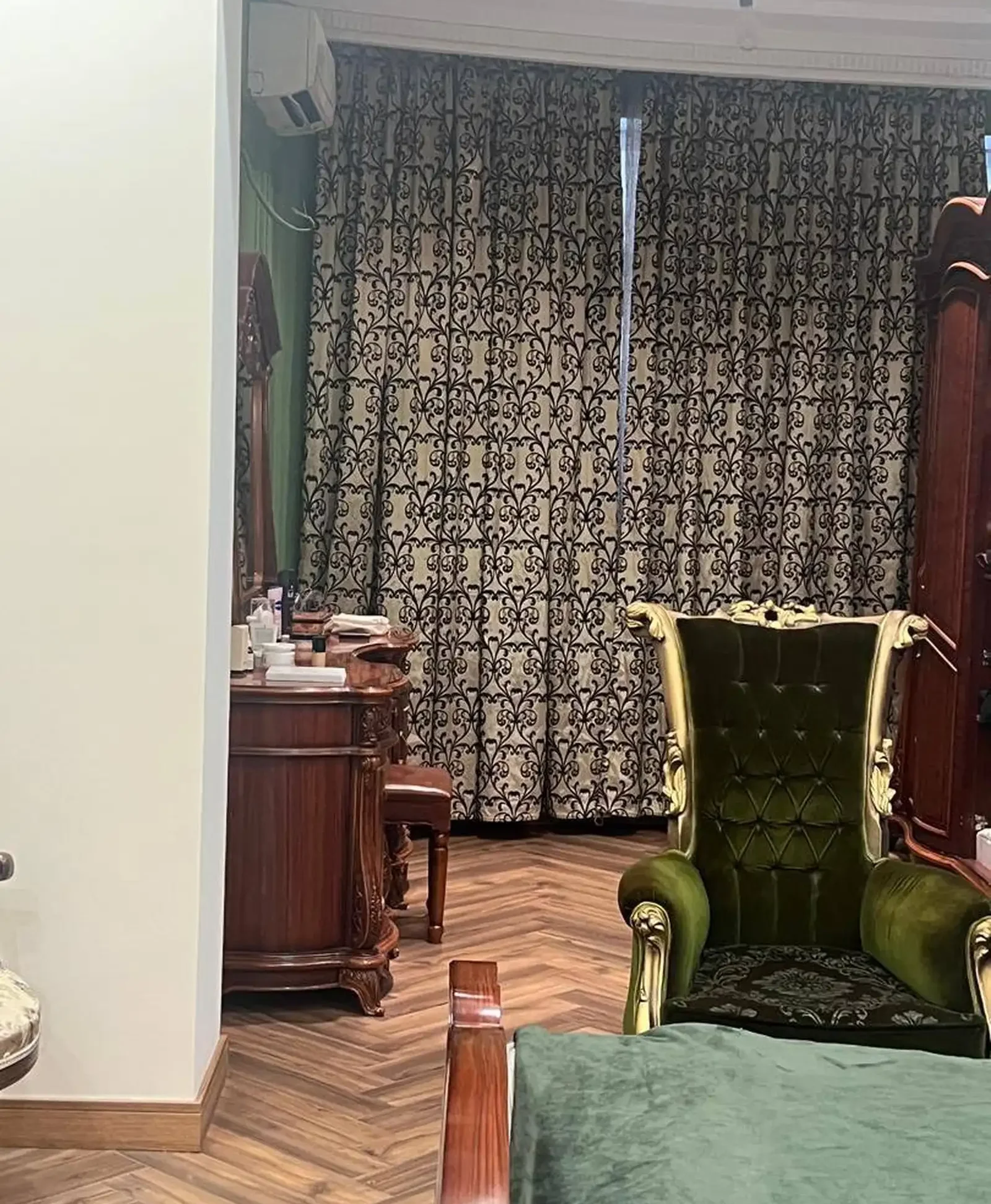 3-комн. квартира, 2 этаж, 185 м², Шохмансур