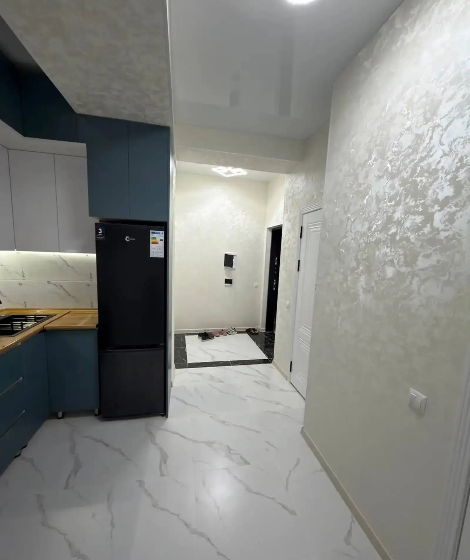 2-комн. квартира, 11 этаж, 60 м², 112мкр, Пайкар