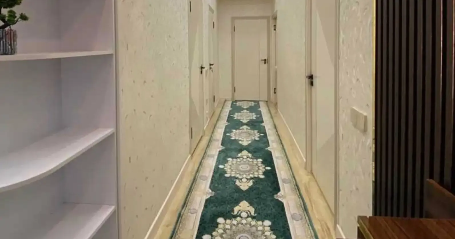 2-комн. квартира, 4 этаж, 77 м², Фирдавси