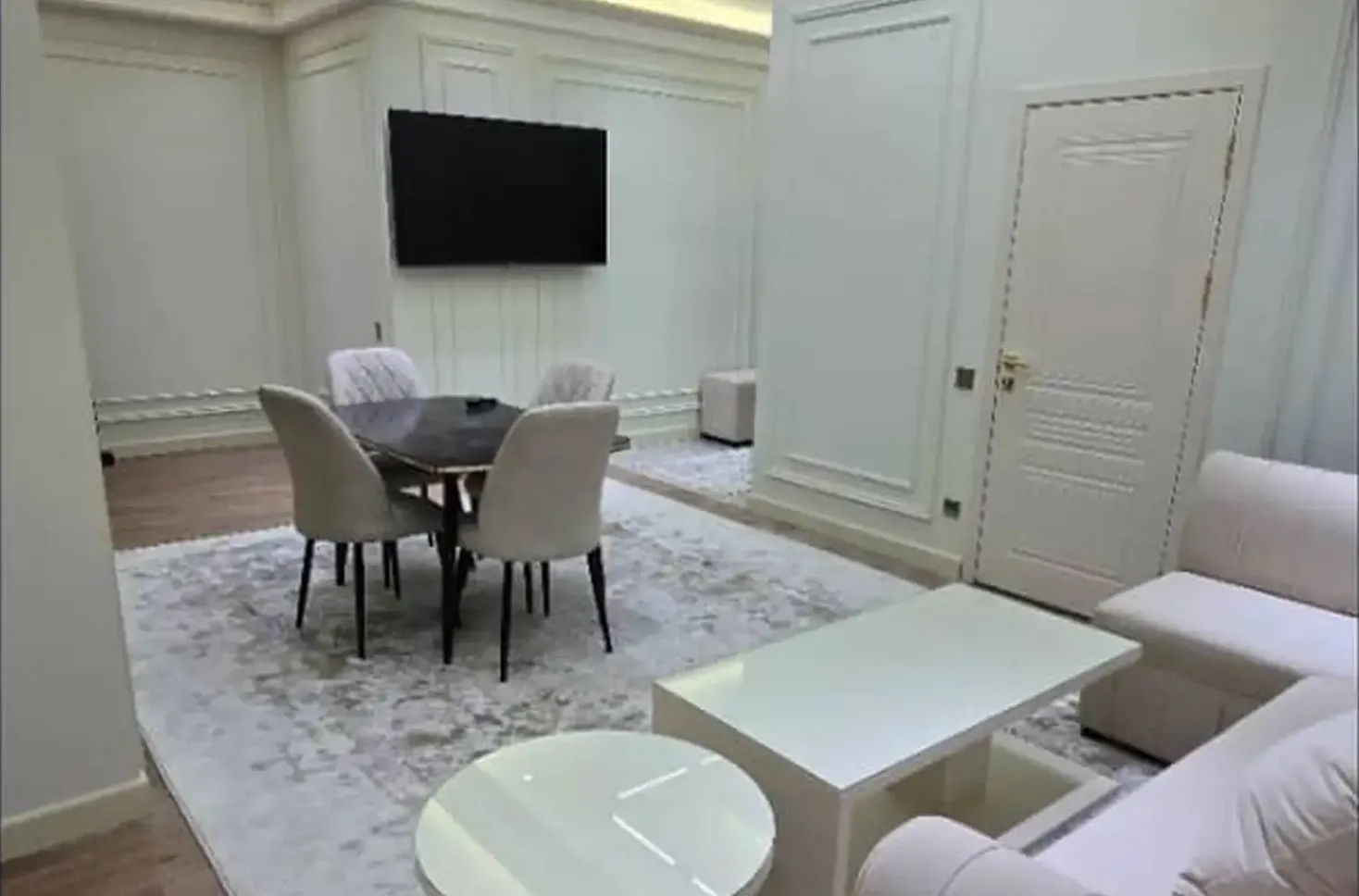 3-комн. квартира, 18 этаж, 101м², Караболо