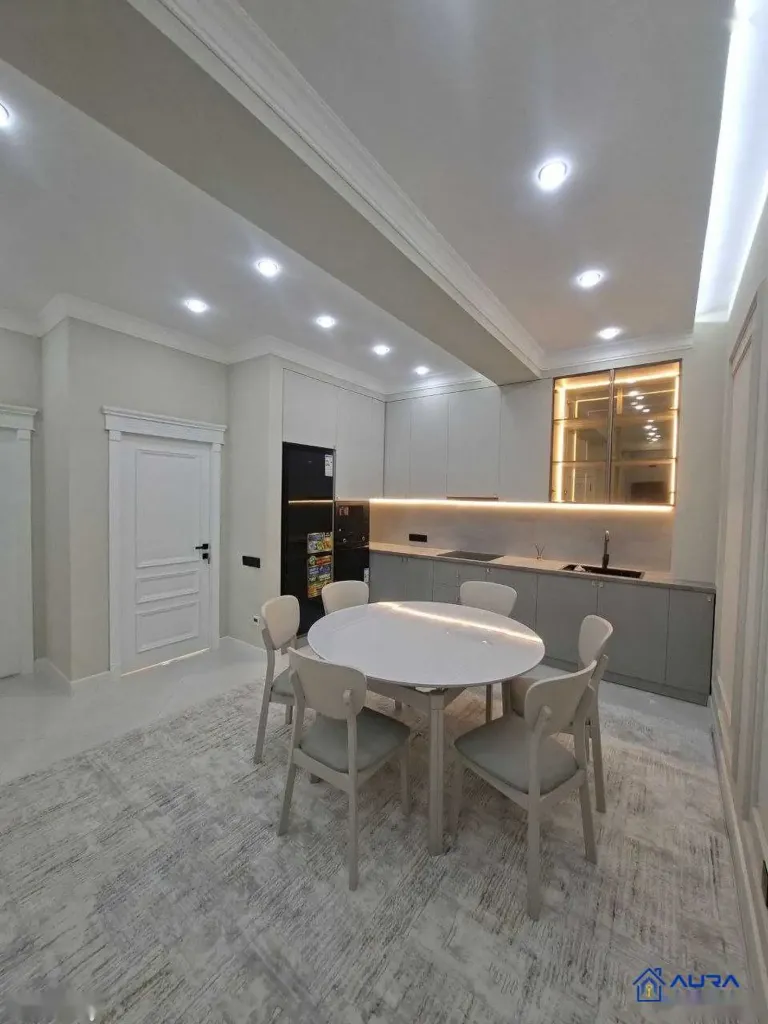 2-комн. квартира, 6 этаж, 77 м², Фирдавси