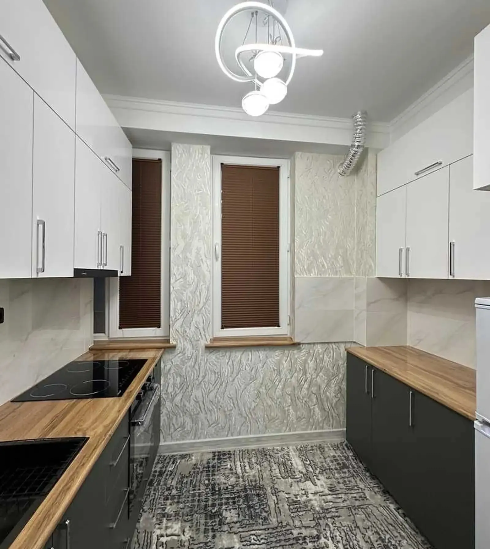 2-комн. квартира, 11 этаж, 65м², аптека  Санта Рус