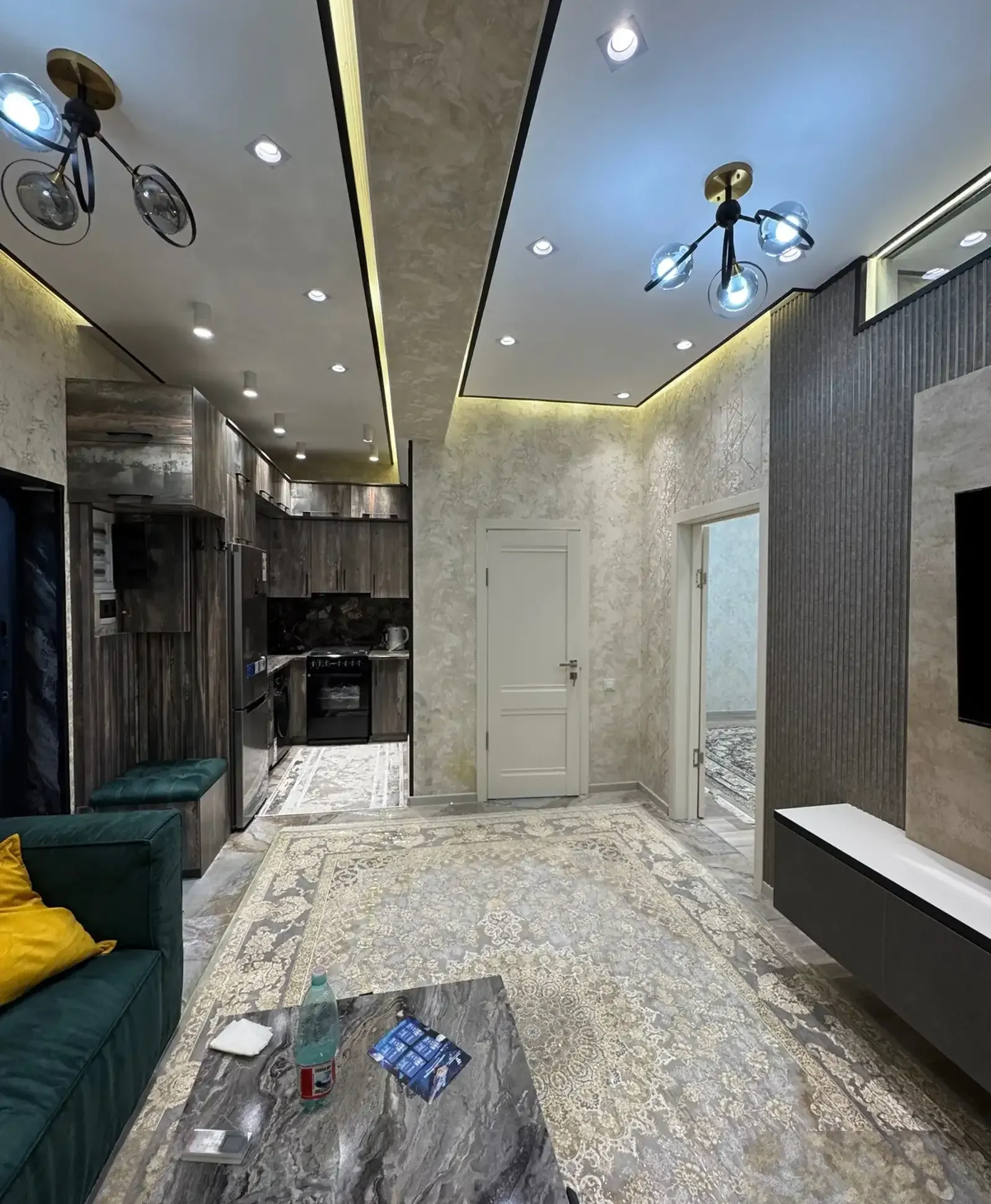 2-комн. квартира, 11 этаж, 66м², Гранд Отель/Овир