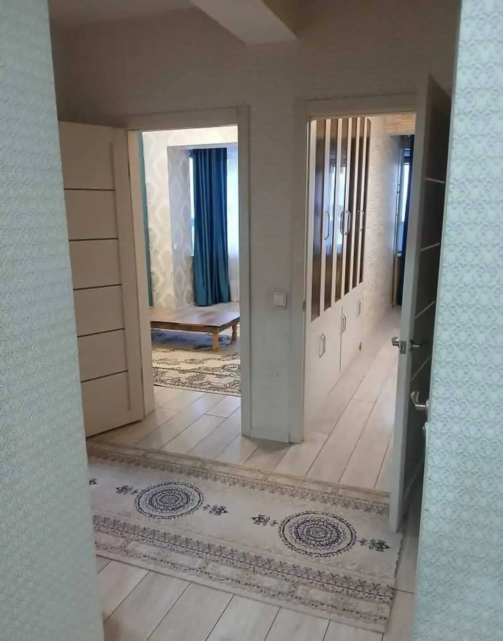 2-комн. квартира, 6 этаж, 80м², Сирк