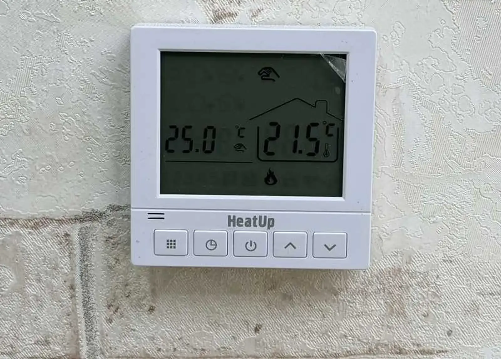 3-комн. квартира, 2 этаж, 80м², 103мкр