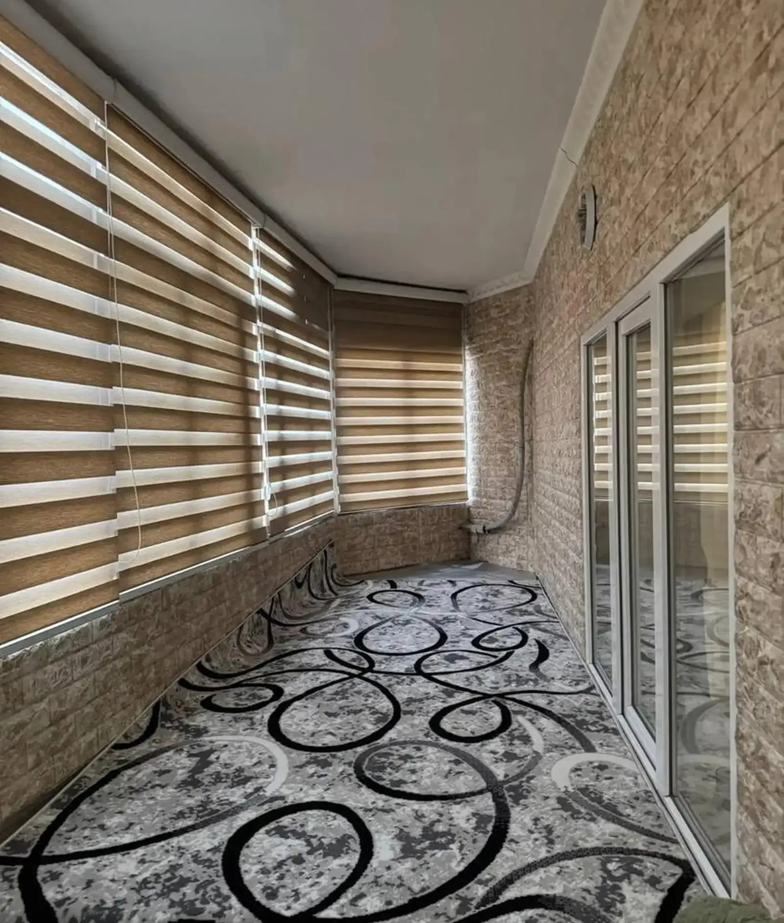 2-комн. квартира, 12 этаж, 75м², Сино
