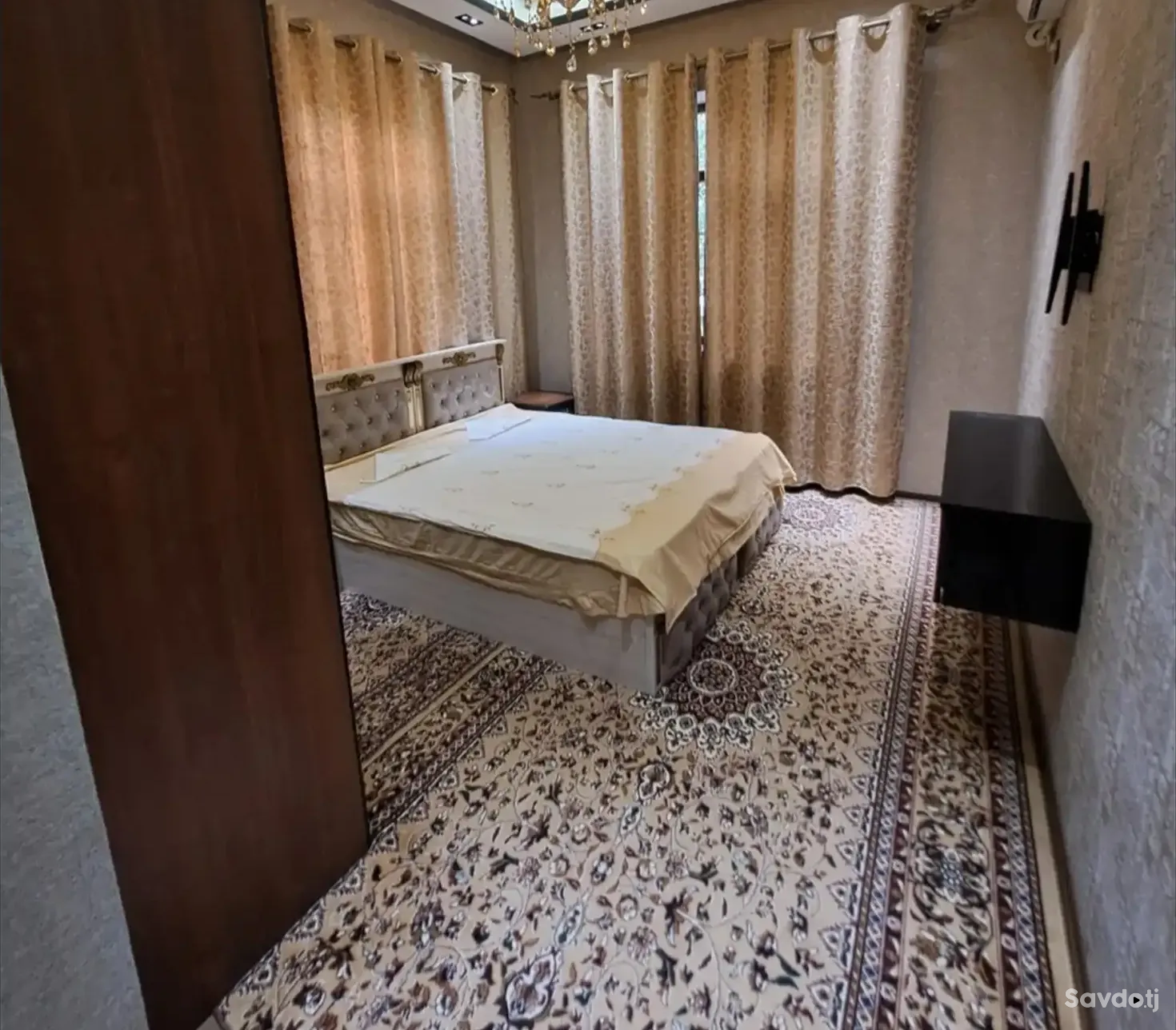 3-комн. квартира, 1 этаж, 110м², Сино