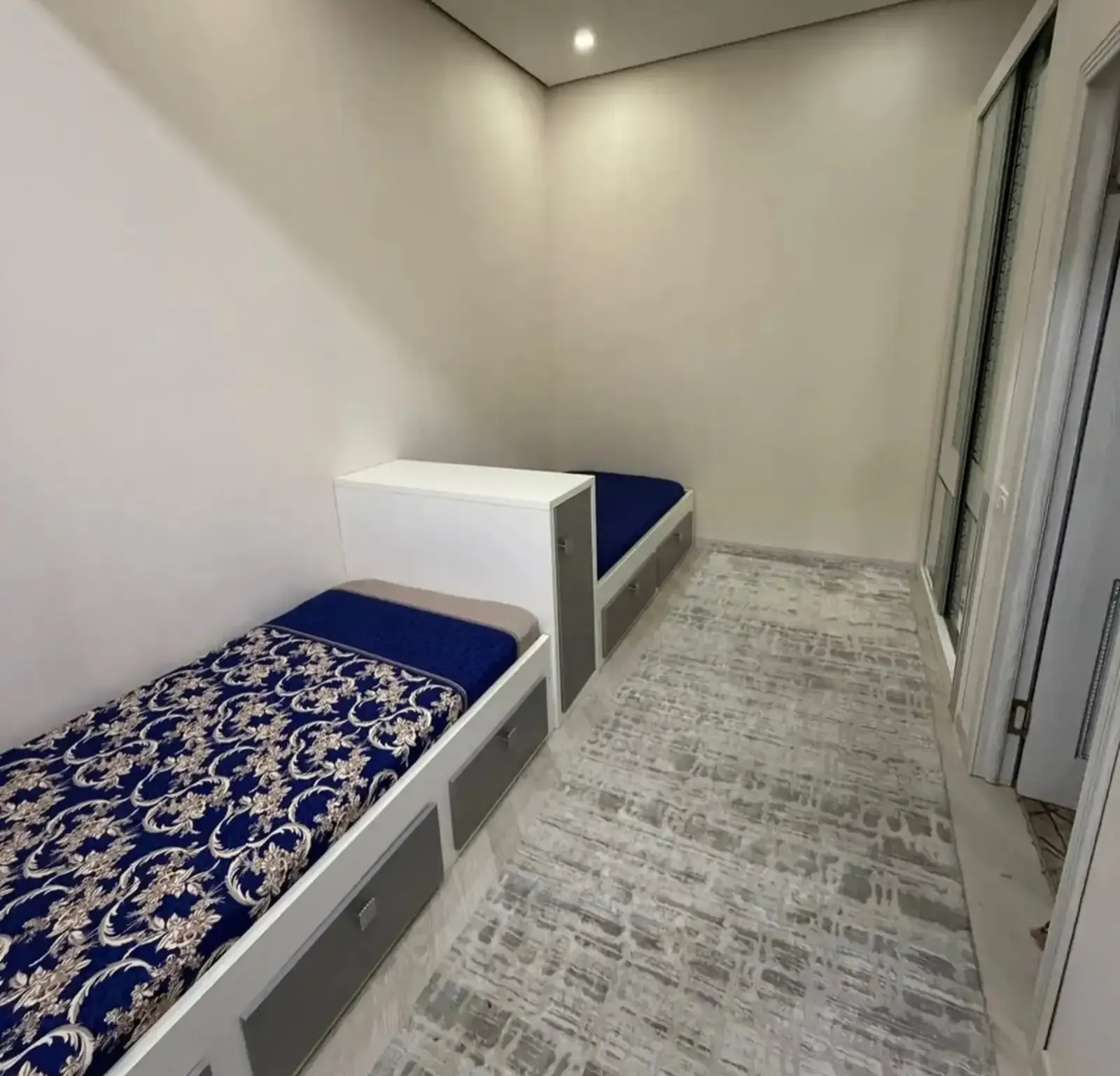 3-к квартира, 11 этаж, 100 м², Шохмансур