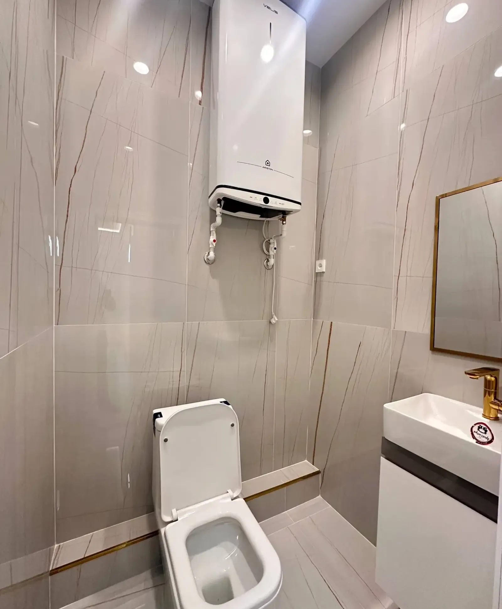 3-комн. квартира, 14 этаж, 92 м², И. Сомони (Северный)