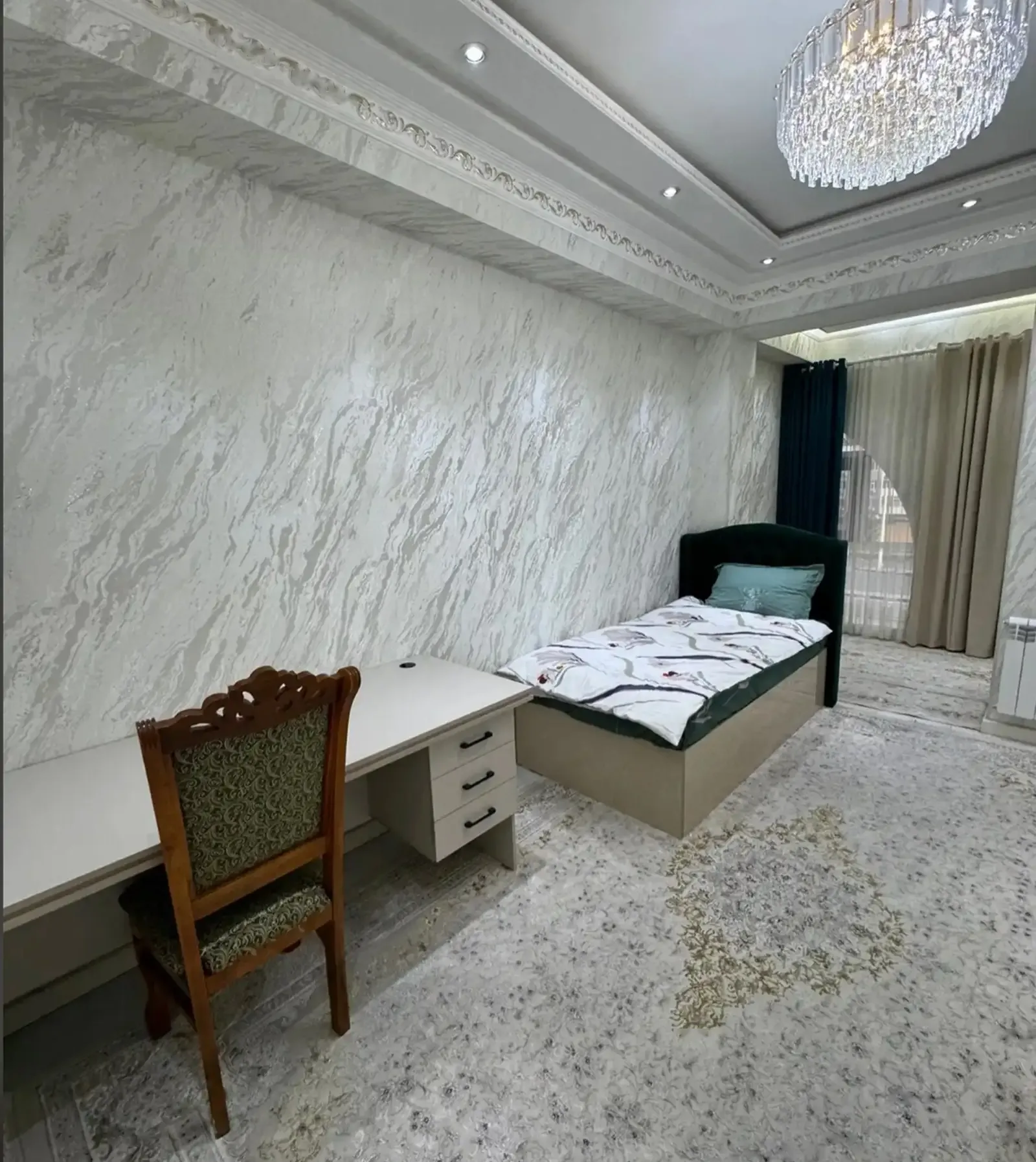 3-комн. квартира, 4 этаж, 128м², сино