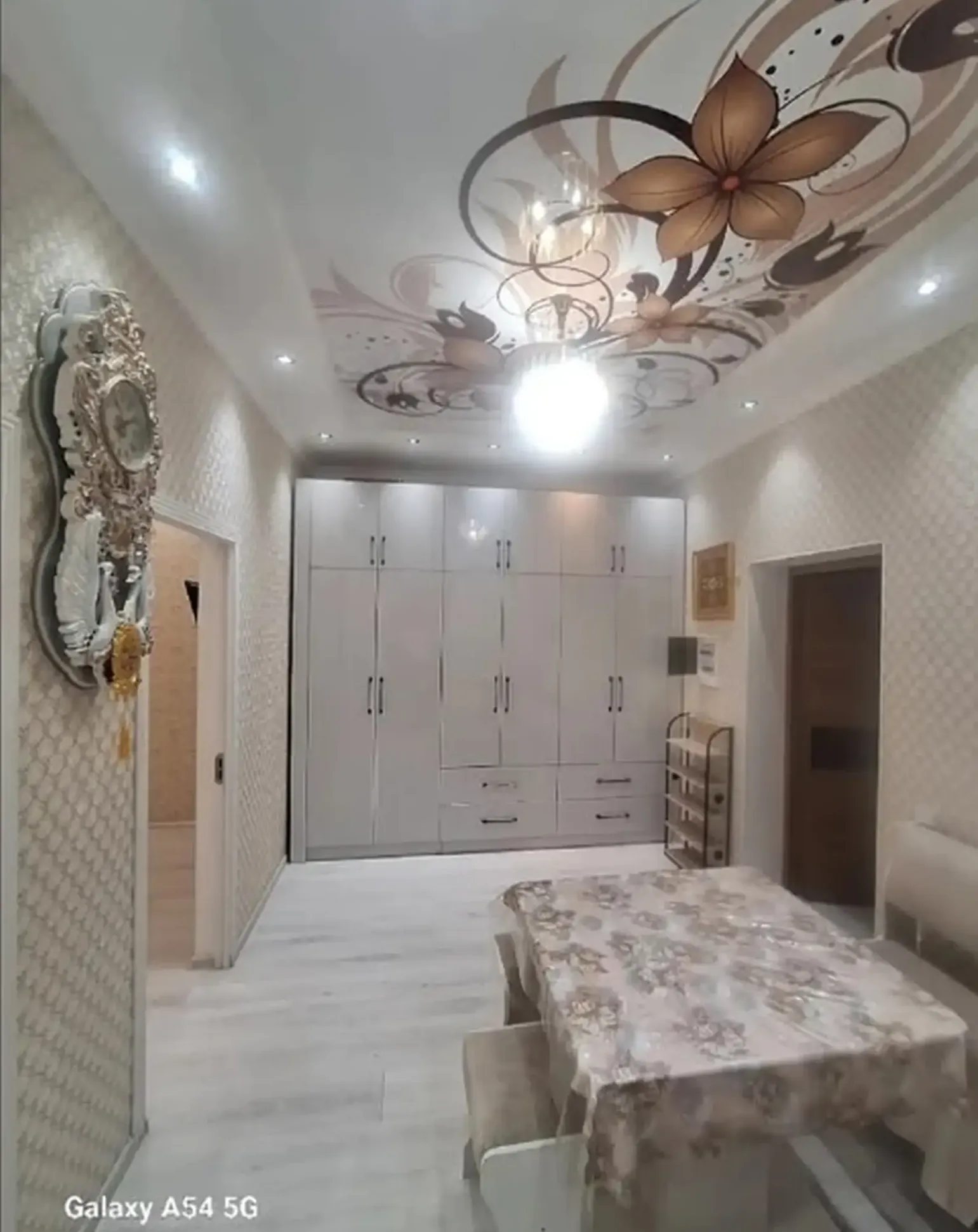 2-к квартира, 14 этаж, 64 м², Шохмансур