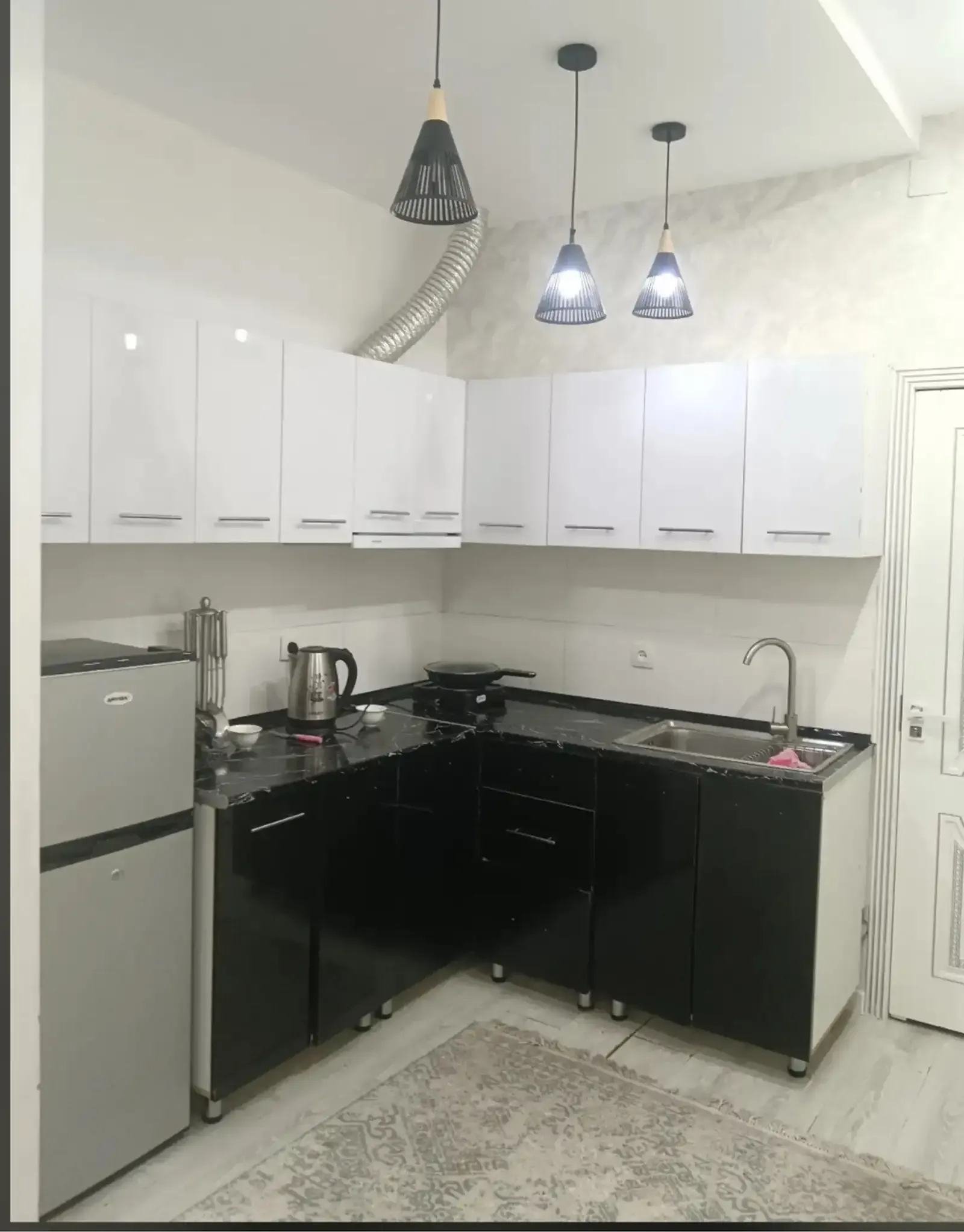 2-комн. квартира, 11 этаж, 63м², сино