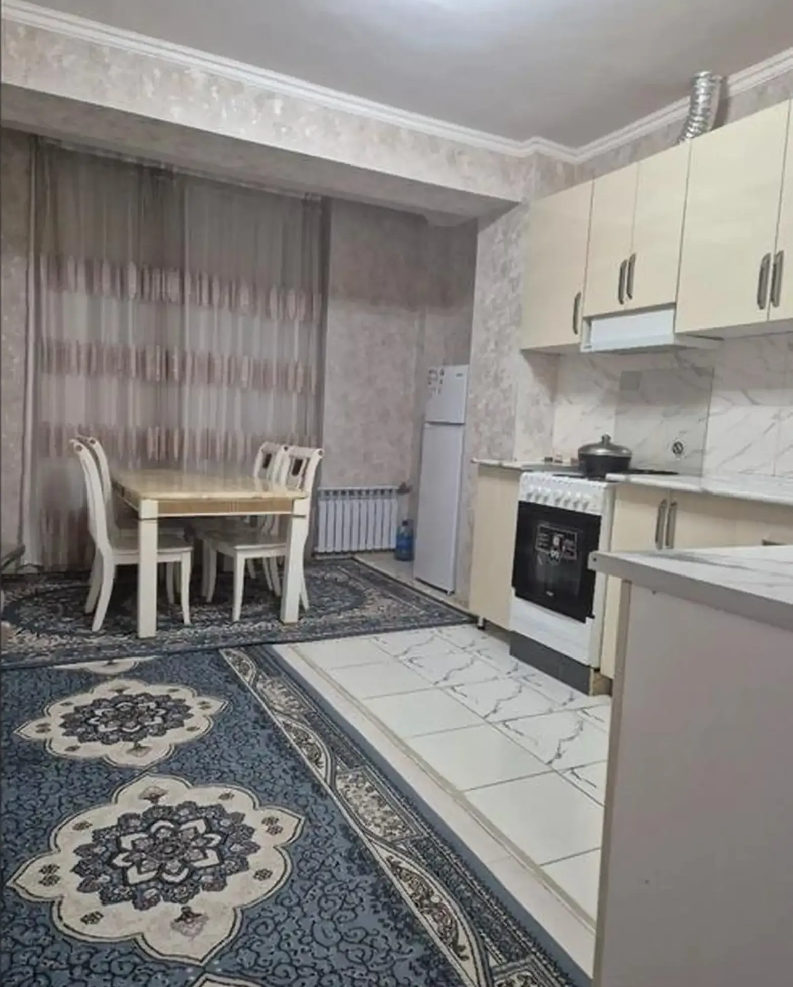 2-комн. квартира, 15 этаж, 95м², Шохмансур