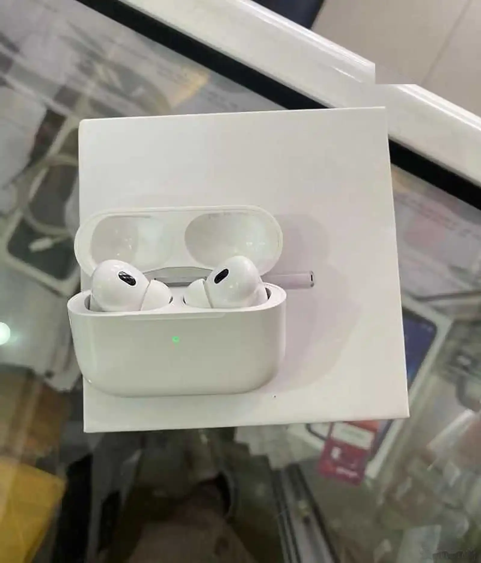 Беспроводные наушники AirPods Pro