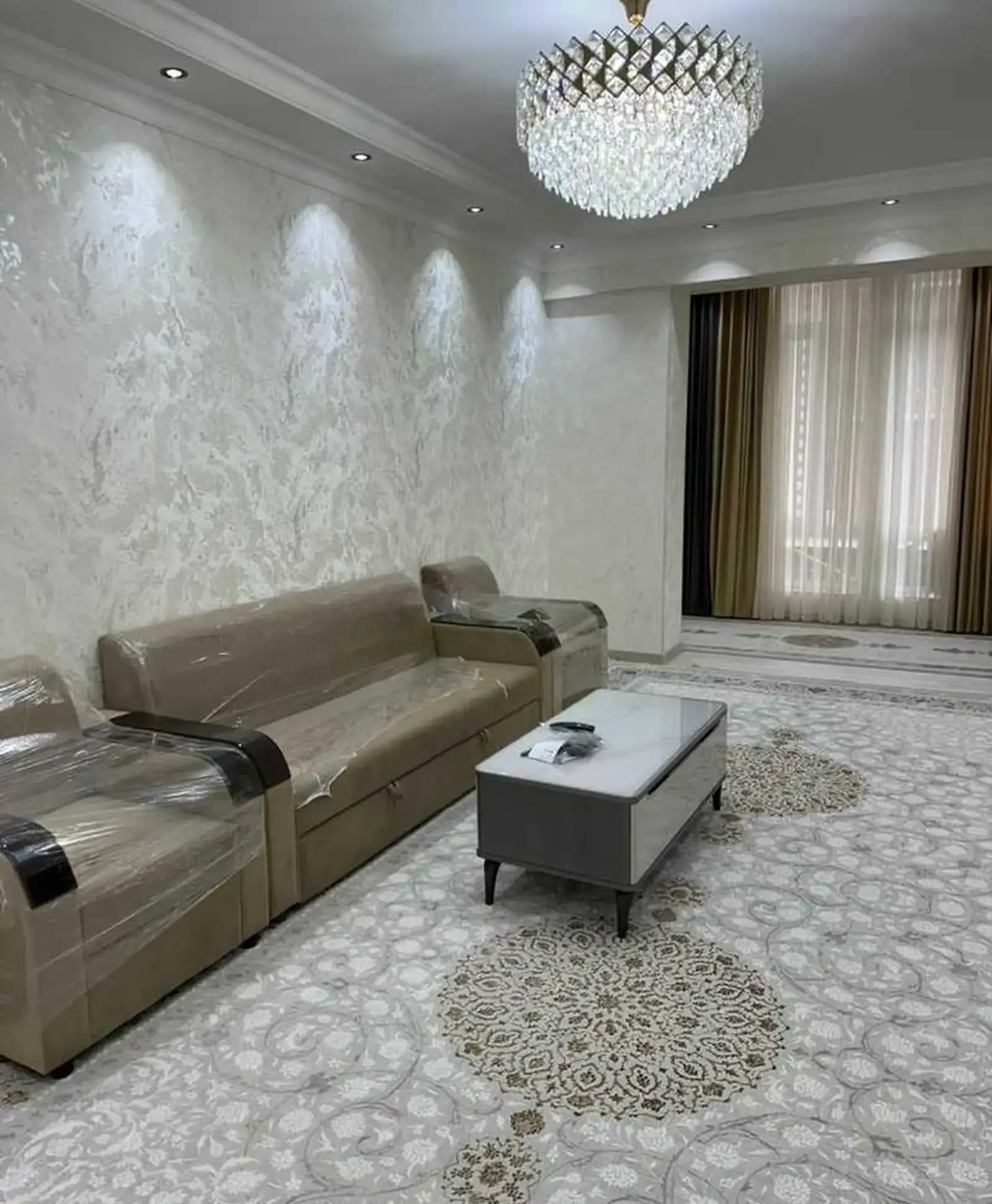 2-комн. квартира, 5 этаж, 80м², И.Сомони