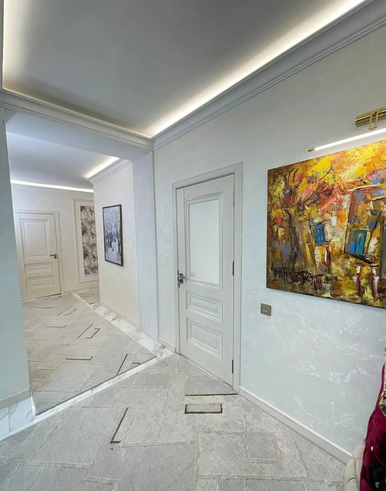 3-комн. квартира, 18 этаж, 117 м², н.Шохмансур,ру ба руи Вазорати Наклиёт