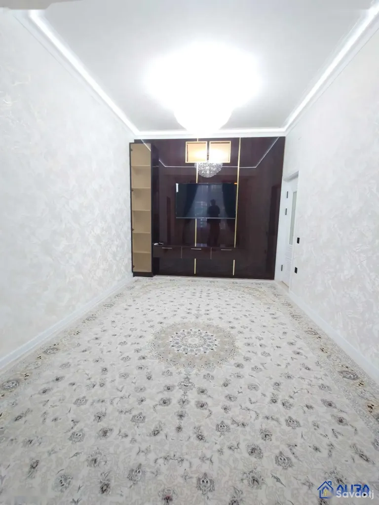 3-комн. квартира, 5 этаж, 68 м², сино