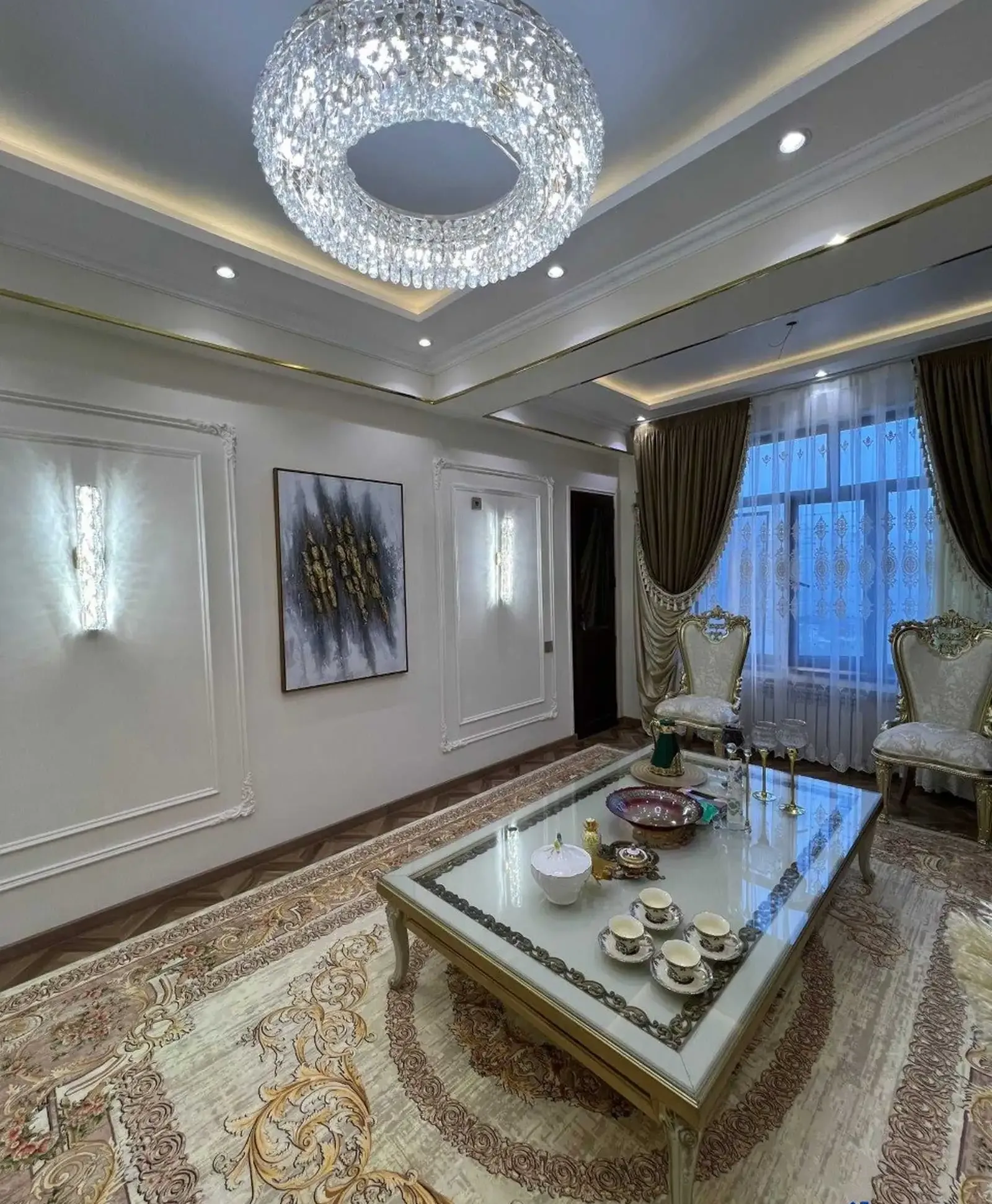 3-комн. квартира, 14 этаж, 86 м², Фирдавси, Ҷалҷам