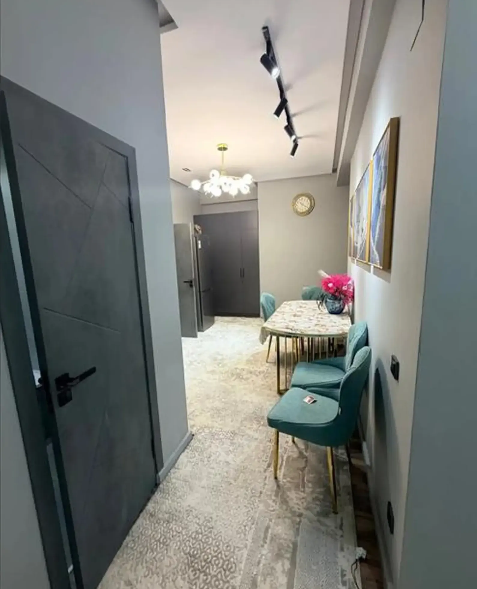 2-комн. квартира, 4 этаж, 130м², И Сомони
