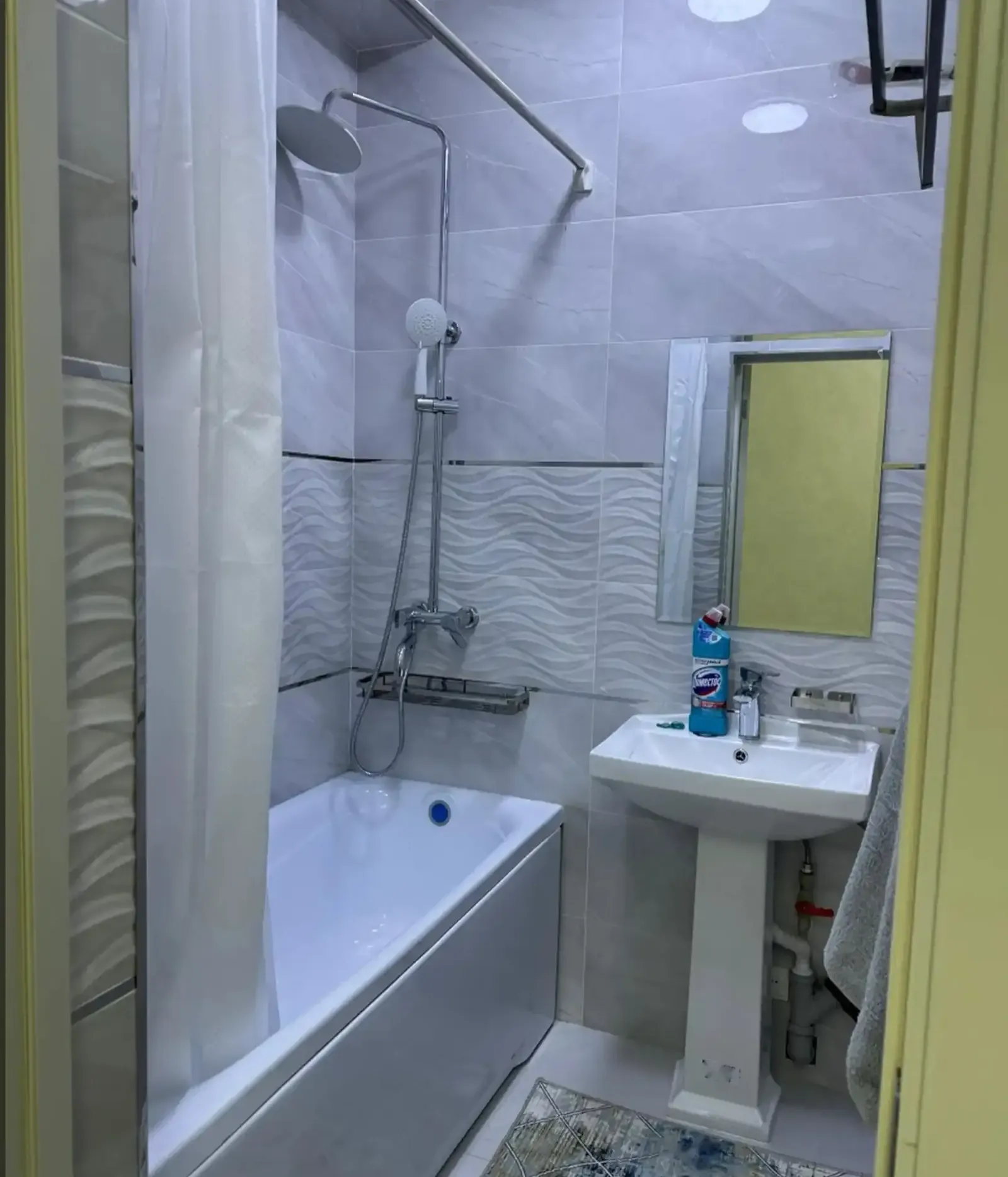 2-комн. квартира, 5 этаж, 65м², фирдавси