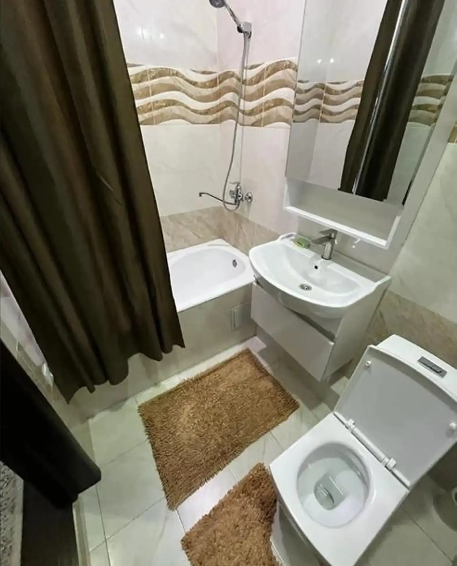 2-комн. квартира, 11 этаж, 79м², Сомони