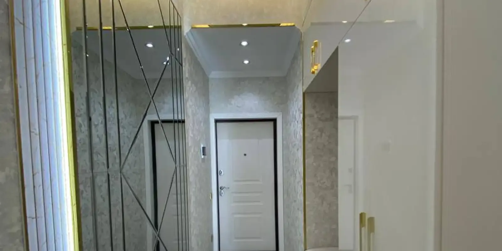 2-комн. квартира, 3 этаж, 70 м², Сино эстокада 82мкр