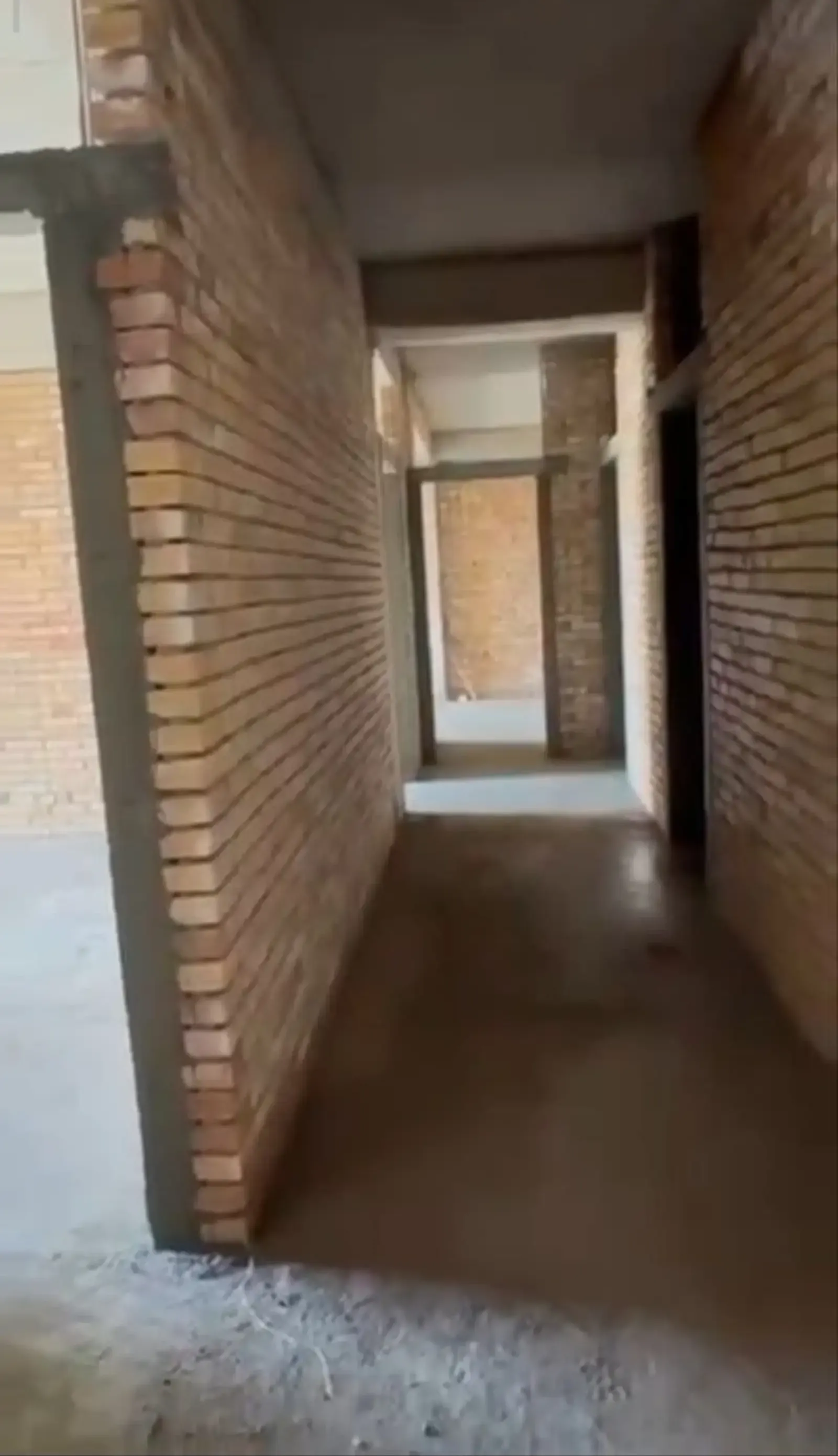 3-комн. квартира, 10 этаж, 95 м², Шохмансур, Танка, Роддоми 2