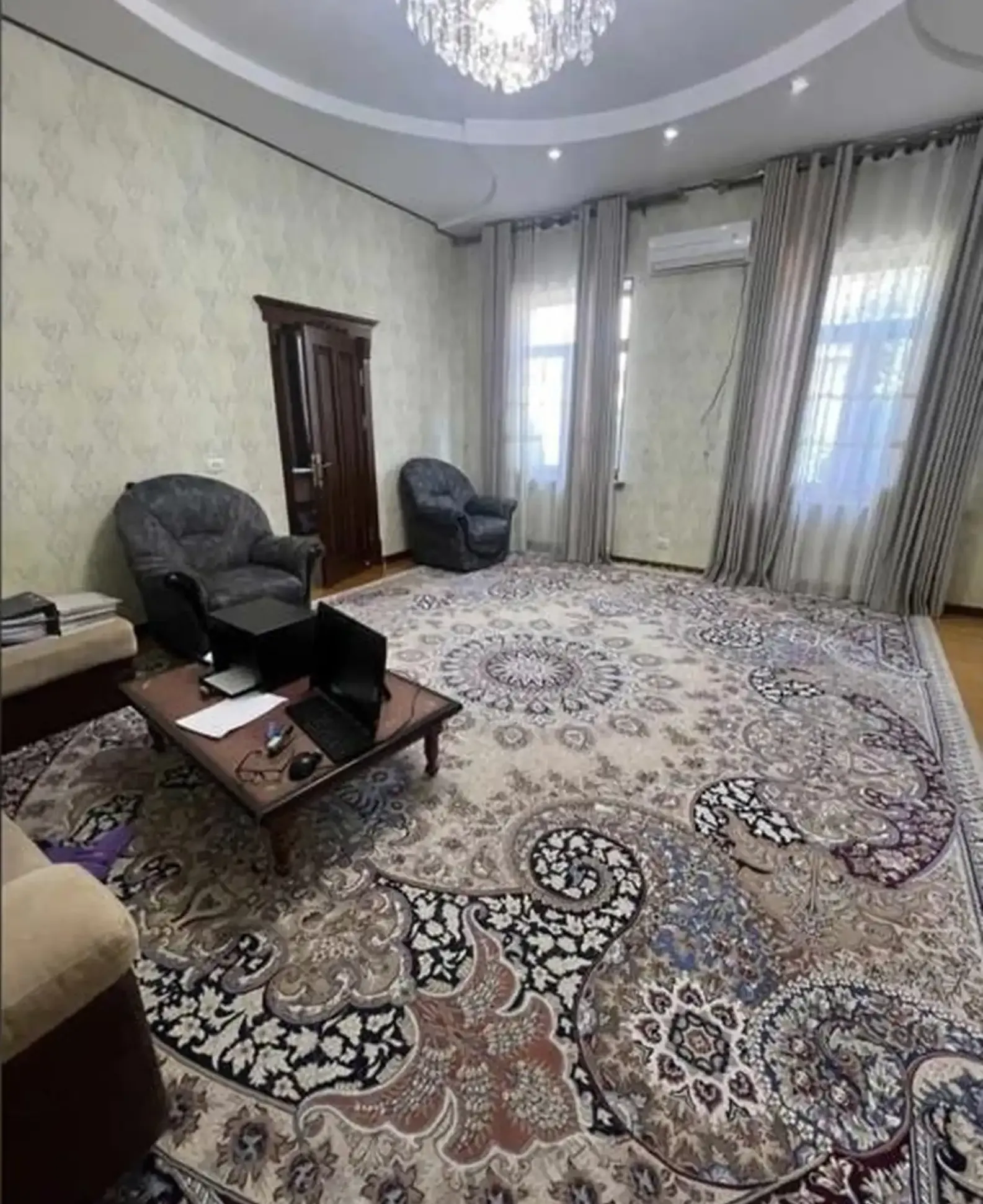 2-этажный, 9 комнатный дом, 450 м², Шохмансур