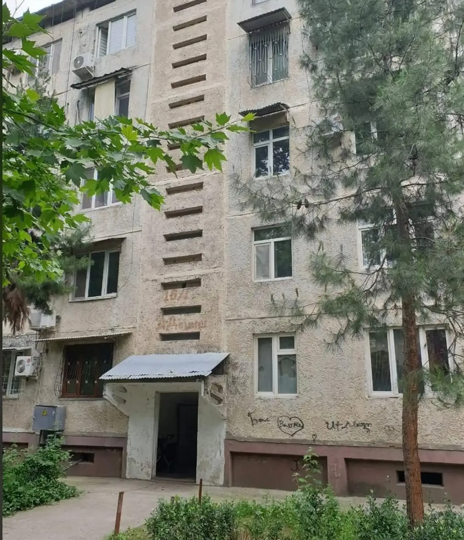 3-комн. квартира, 5 этаж, 72м², Шохмансур