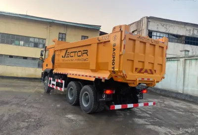 Самосвал Sagmoto E3 30t