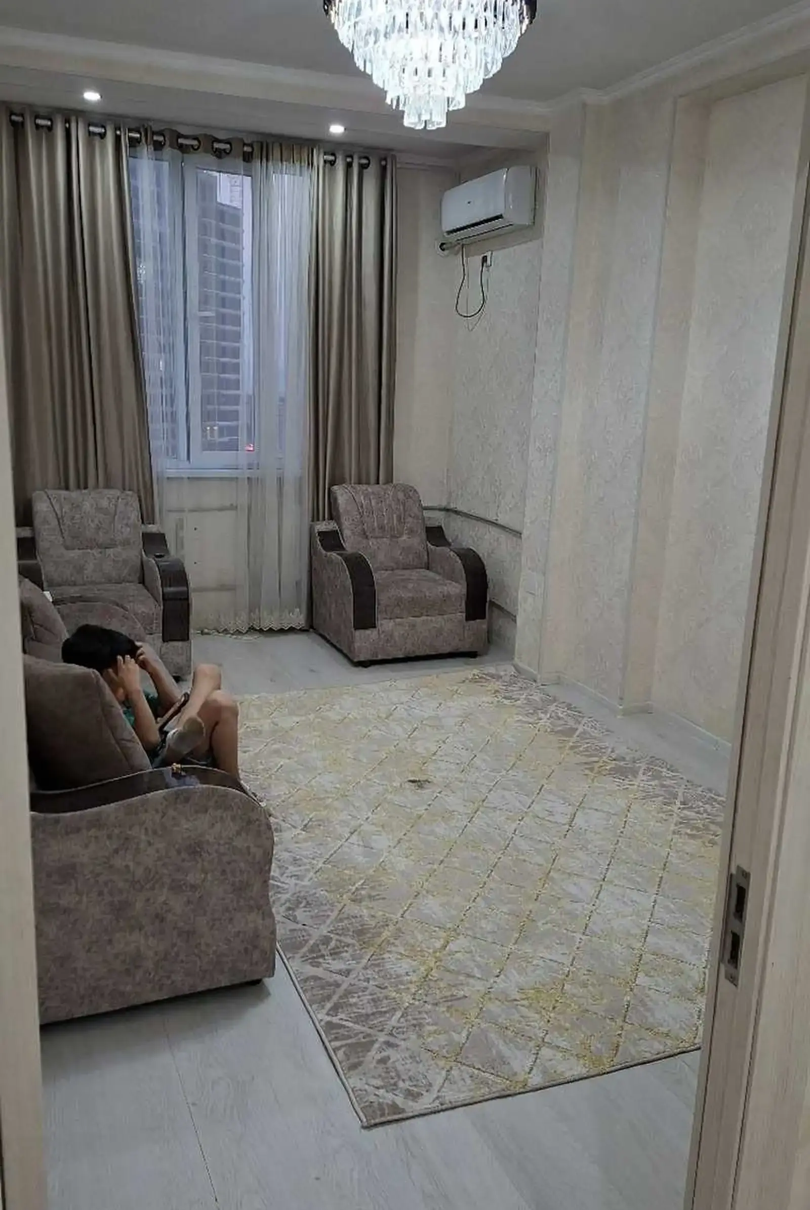 2-комн. квартира, 15 этаж, 60м², 92мкр
