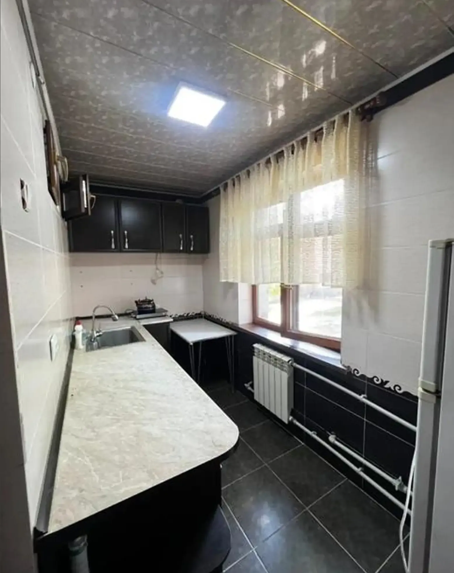 2-комн. квартира, 2 этаж, 70м², И. Сомони 7/8
