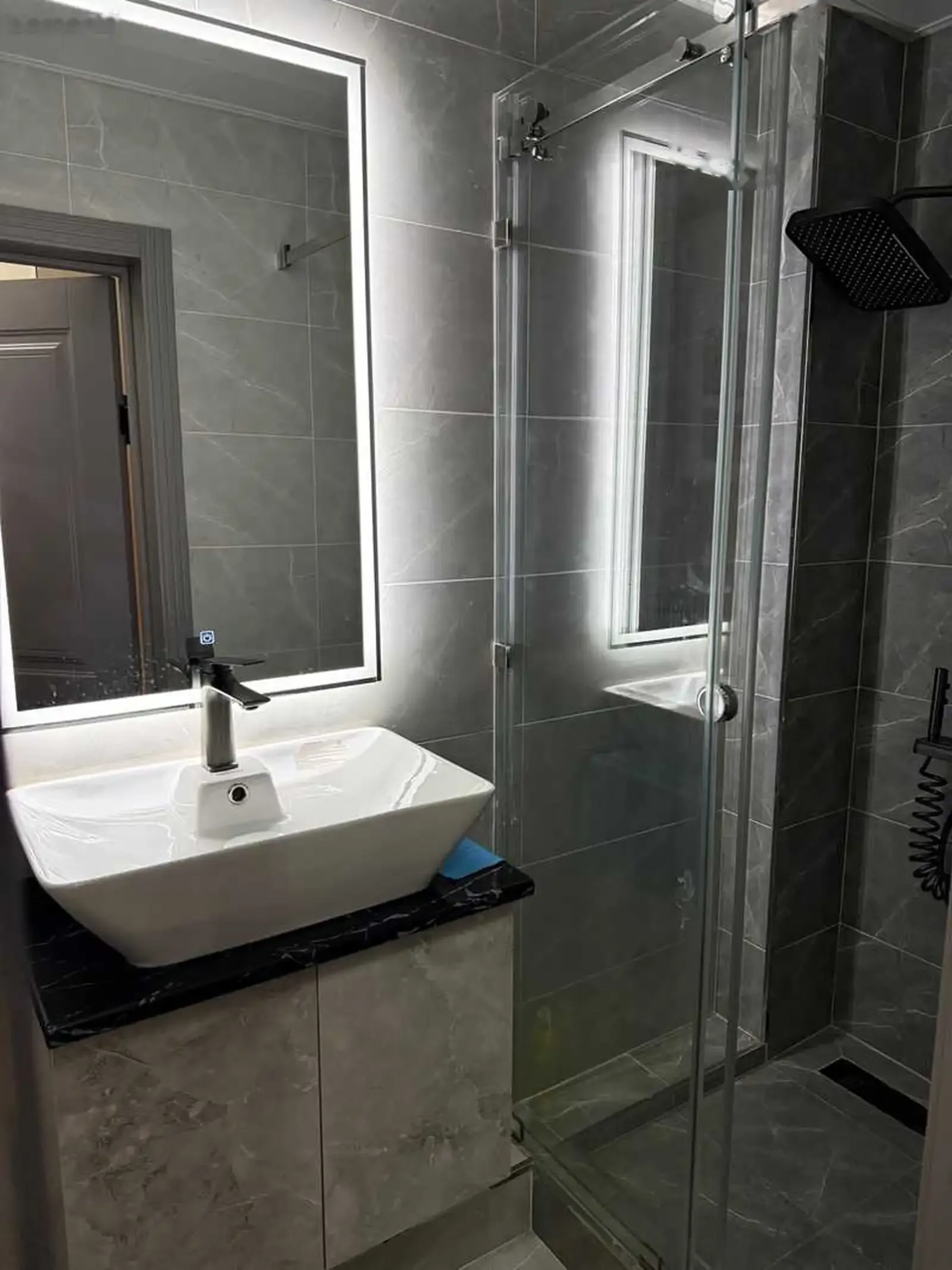 2-к квартира, 17 этаж, 68 м², шохмансур