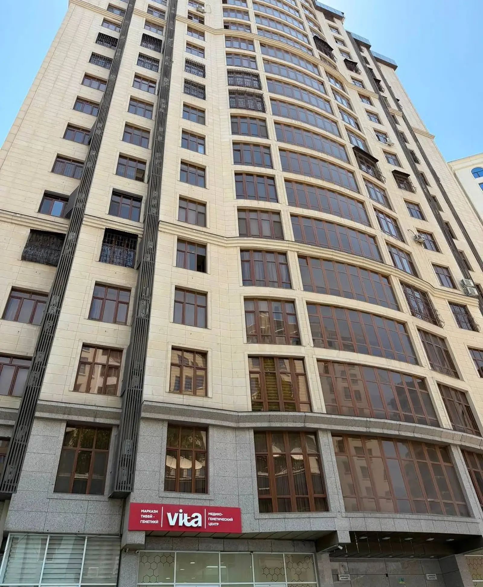 4-комн. квартира, 1 этаж, 134 м², Шохмансур
