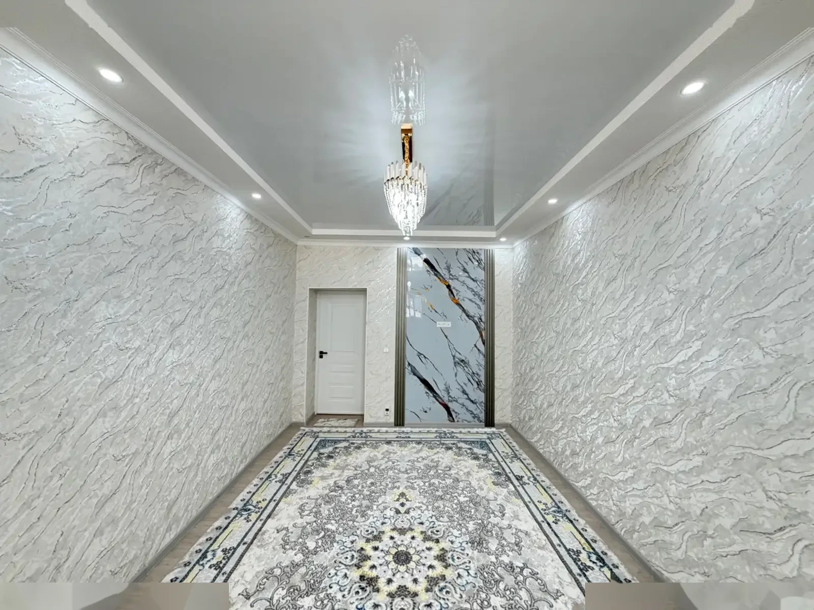 2-комн. квартира, Цокольный этаж, 68 м², 8 мкр — фото 5