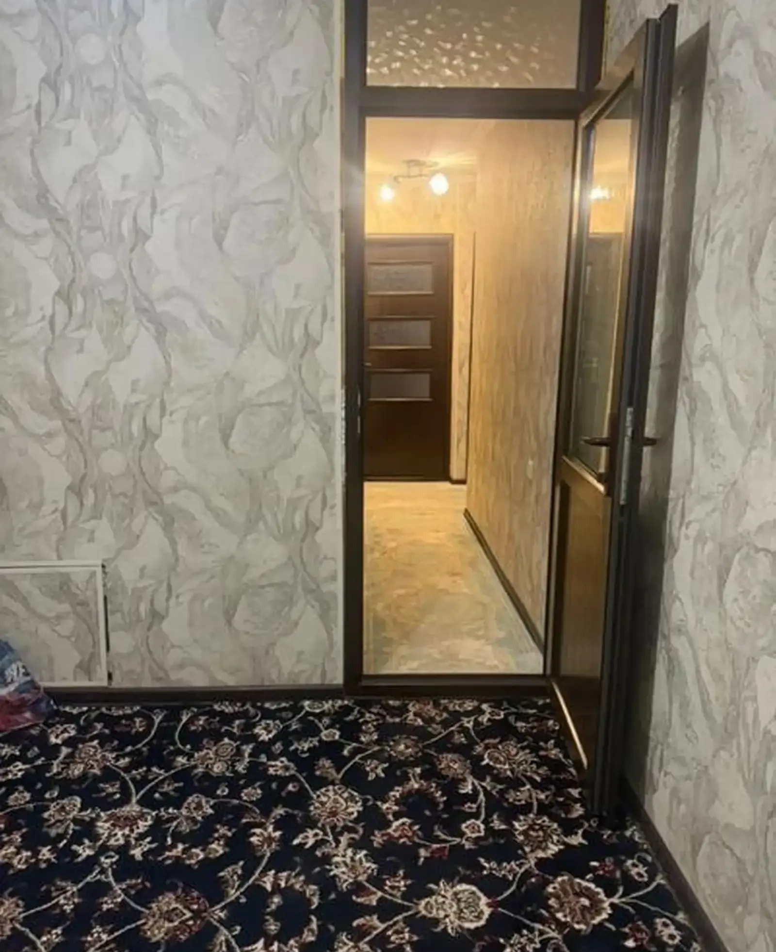 3-комн. квартира, 3 этаж, 77м², Шохмансур