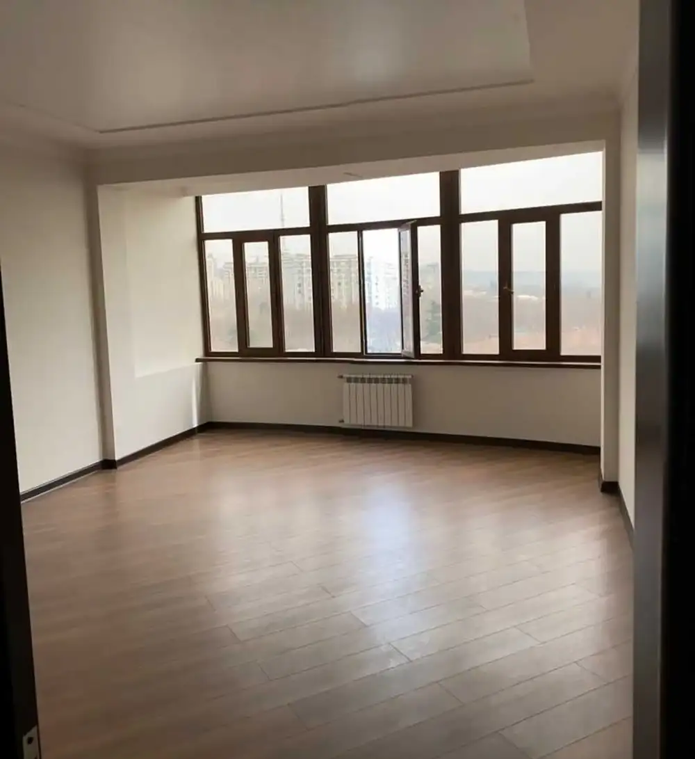 4-комн. квартира, 9 этаж, 178 м², И. Сомони