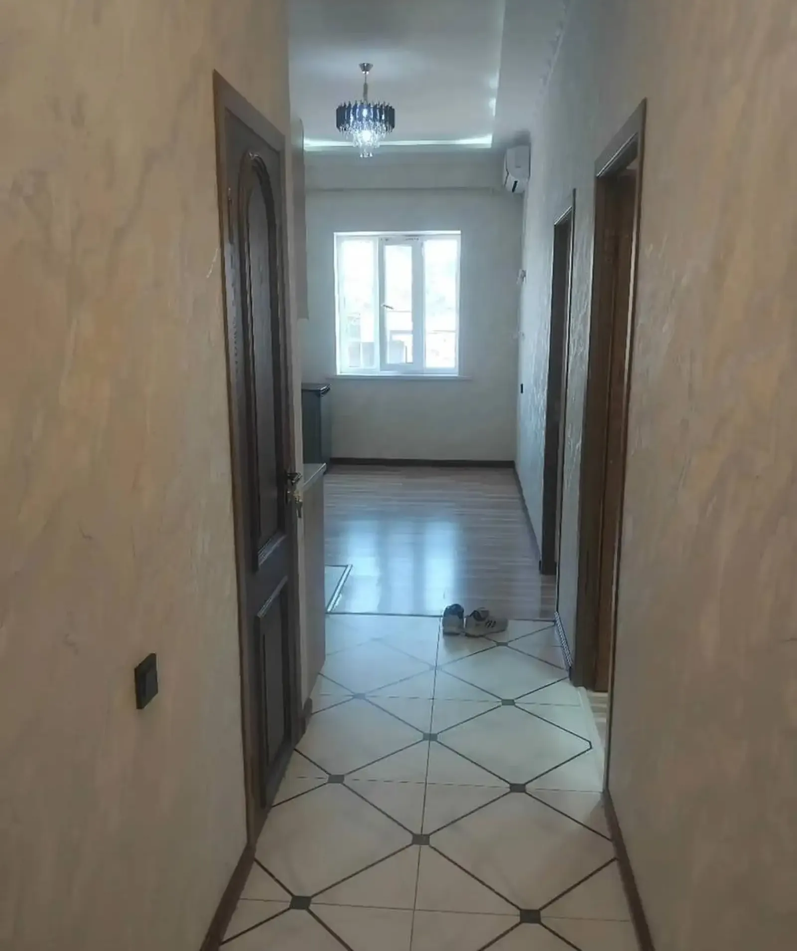 2-комн. квартира, 2 этаж, 56м², Сино