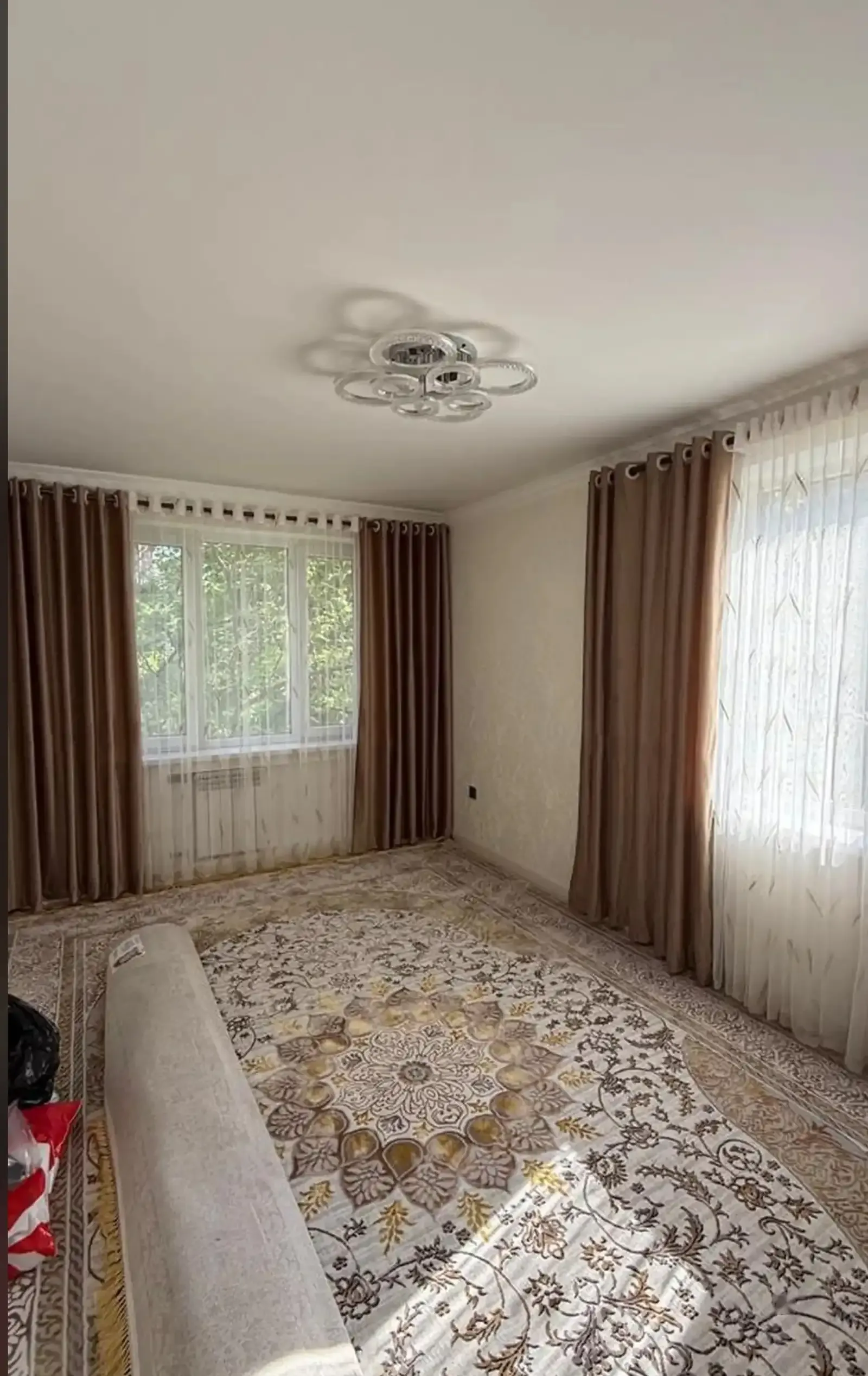 2-комн. квартира, 3 этаж, 51м², сино