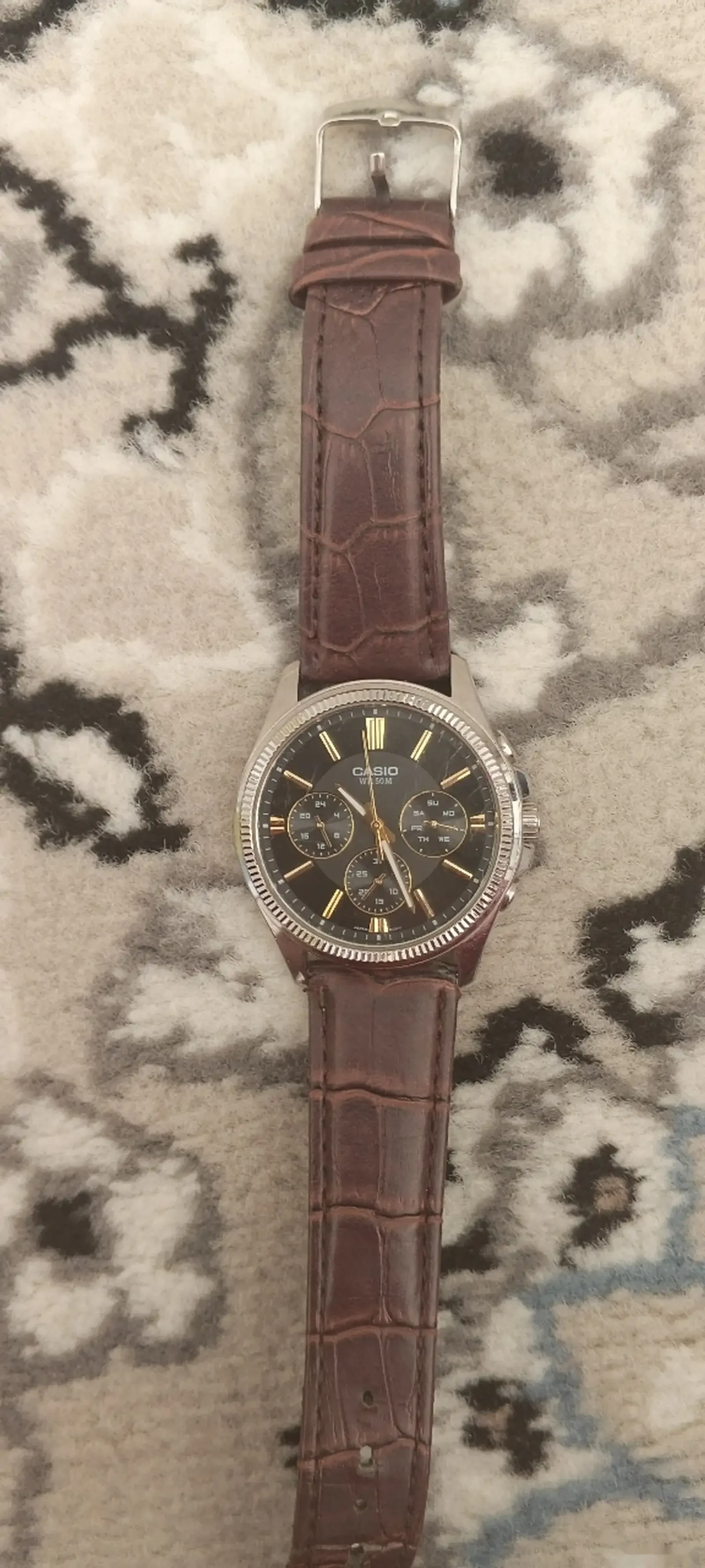 Часы Casio