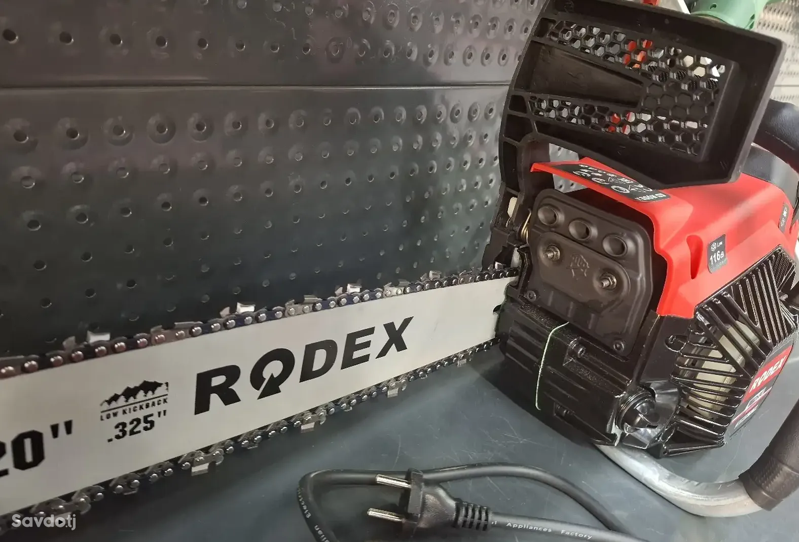 Цепная бензопилла 3,8л/с Rodex