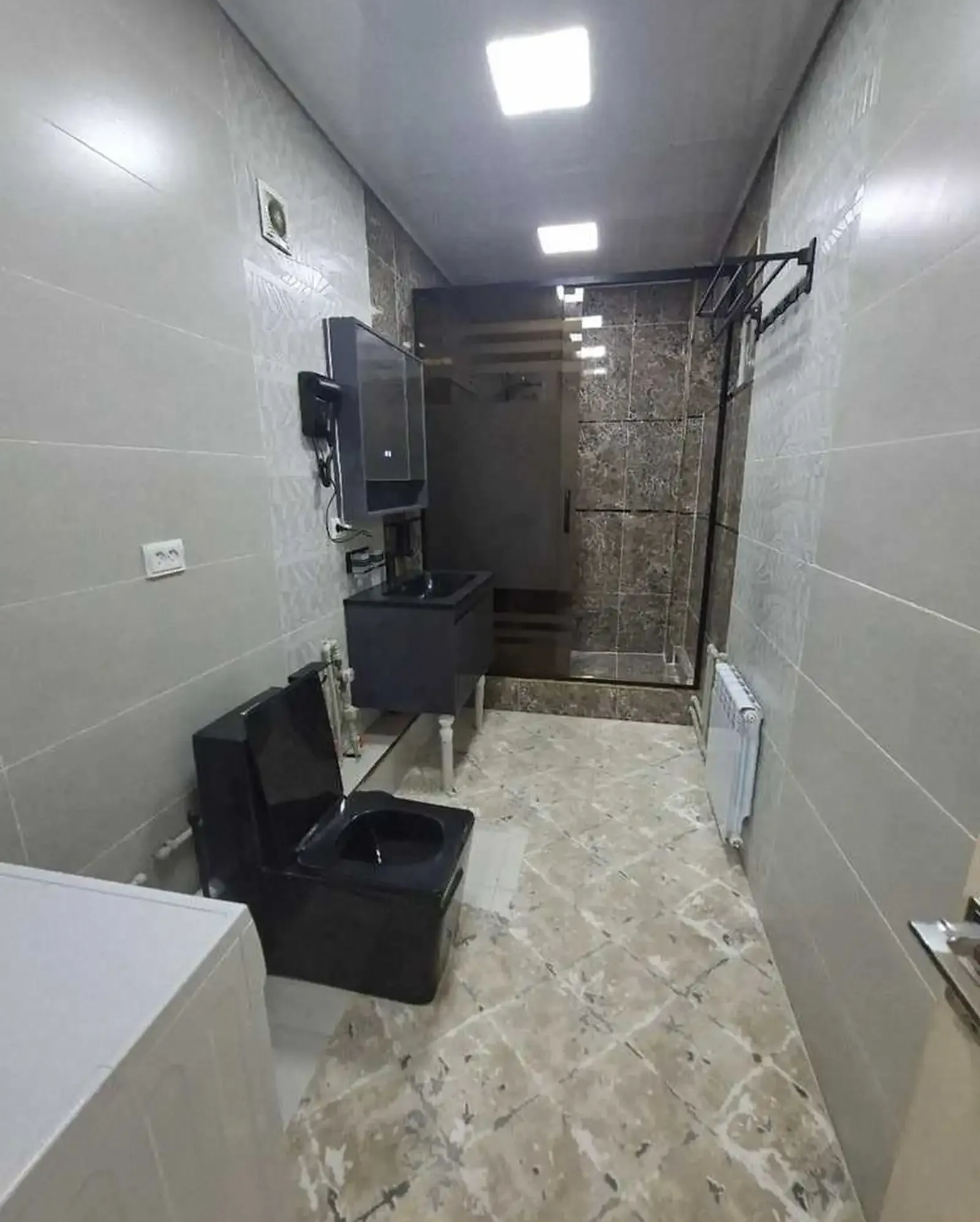 2-комн. квартира, 1 этаж, 72м², Сомони