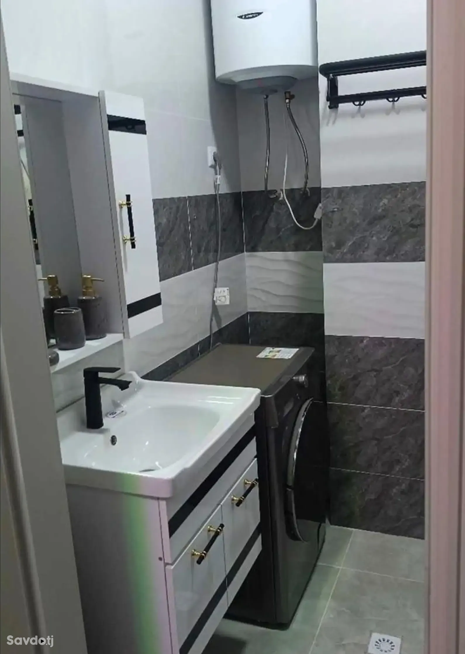 2-комн. квартира, 8 этаж, 60м², Сино