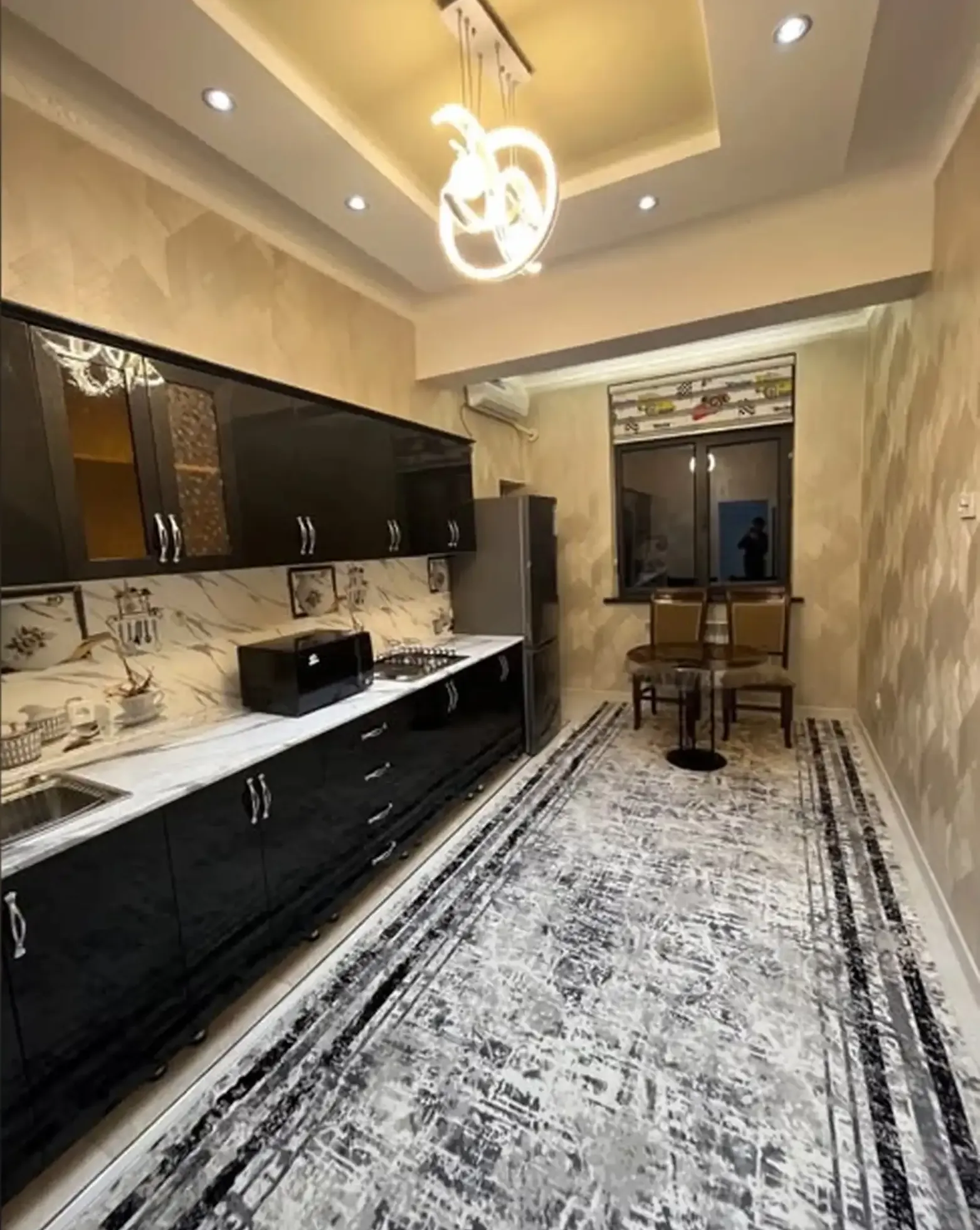2-комн. квартира, 3 этаж, 70м², Шохмансур
