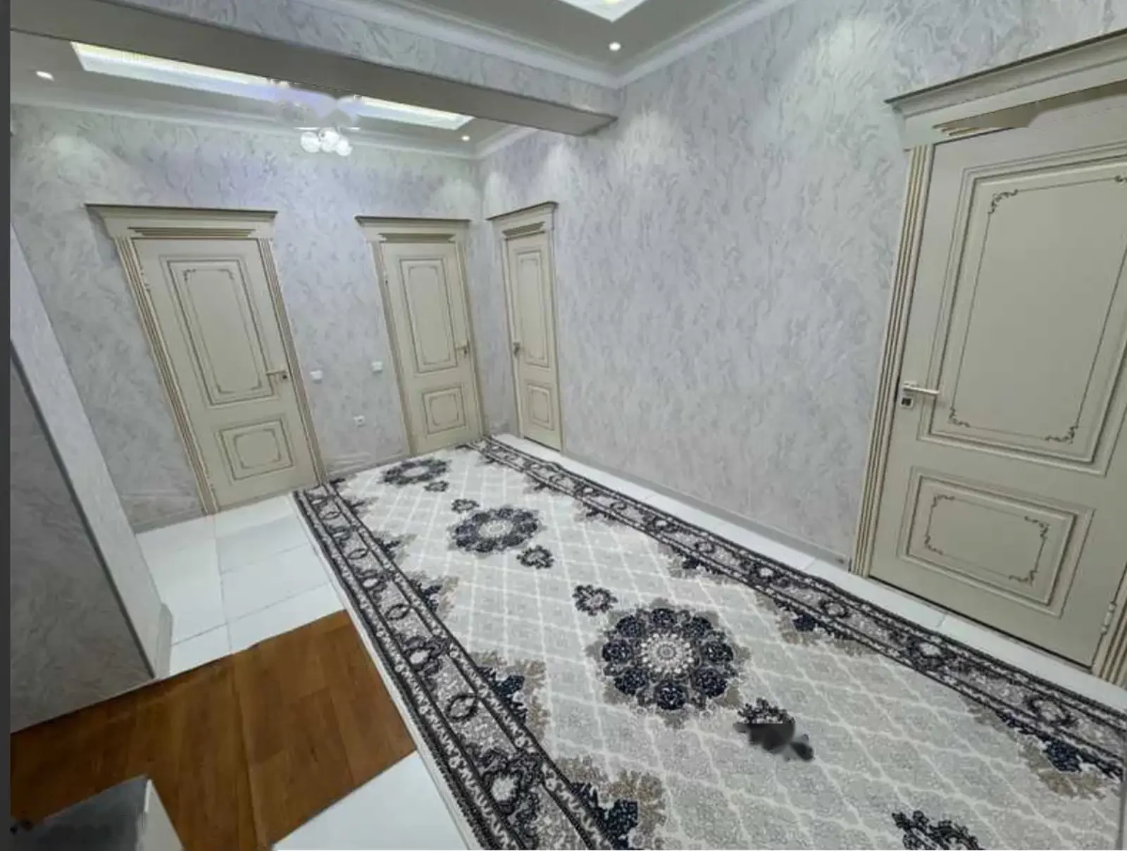 2-к квартира, 8 этаж, 82 м², Скори Шохмансур