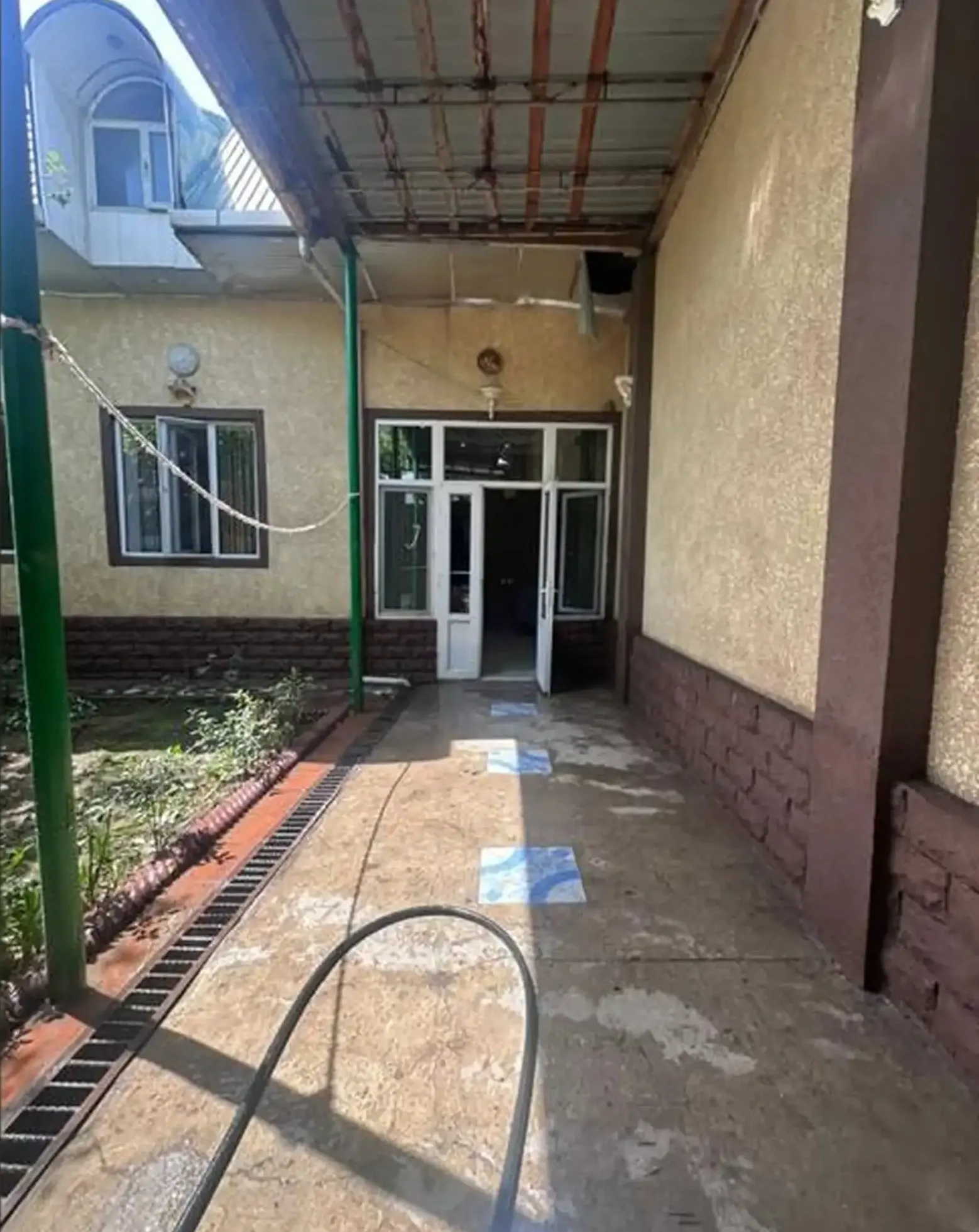 1-этажный, 3 комнатный дом, 130 м², Фирдавси