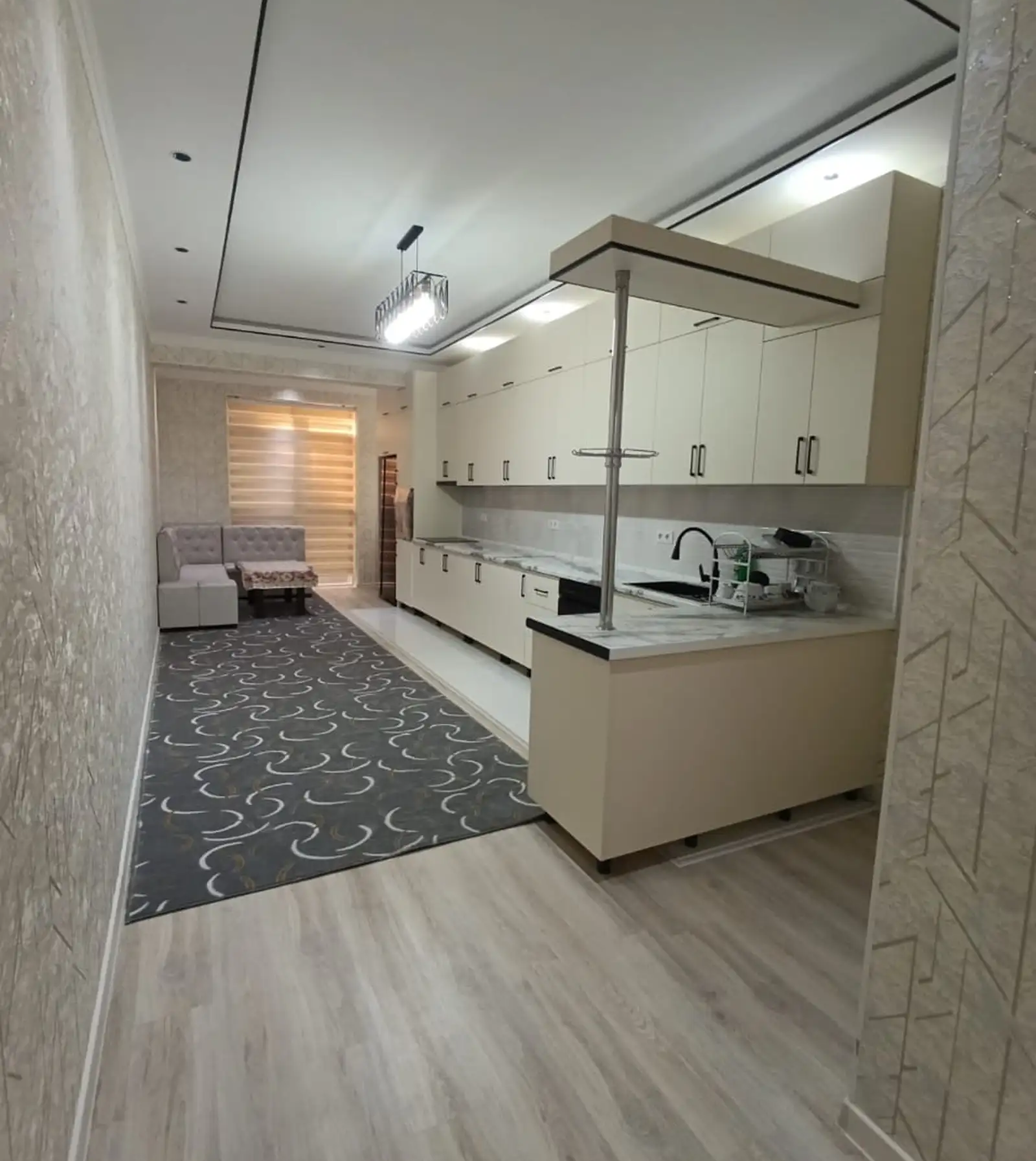 3-комн. квартира, 4 этаж, 145м², Дом Печат доми Назди Роддоми 2 Кучаи Истаравшан