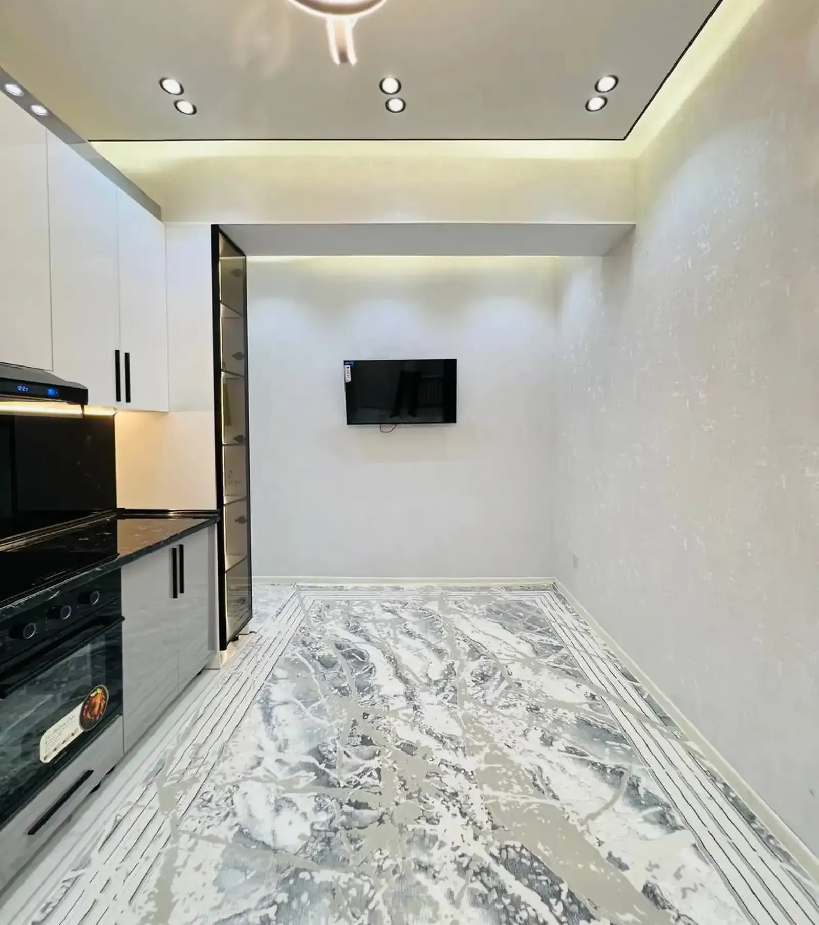 2-комн. квартира, 10 этаж, 70 м², Шохмансур