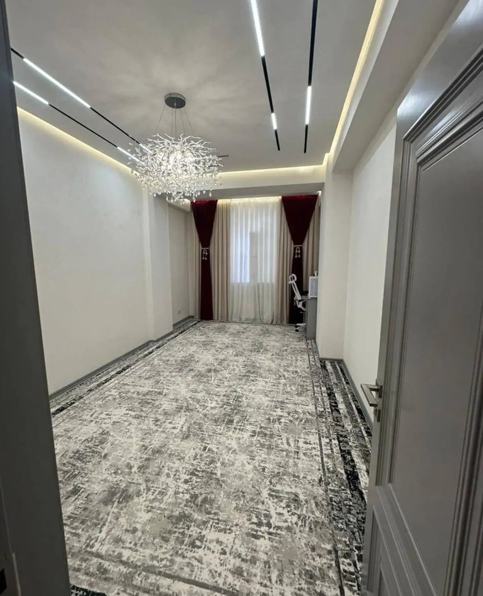 3-комн. квартира, 9 этаж, 76 м², Молодежный, Мактаби 28