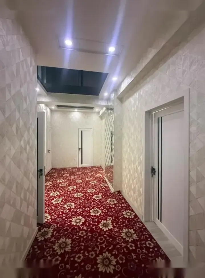 3-комн. квартира, 13 этаж, 105м², Сомони